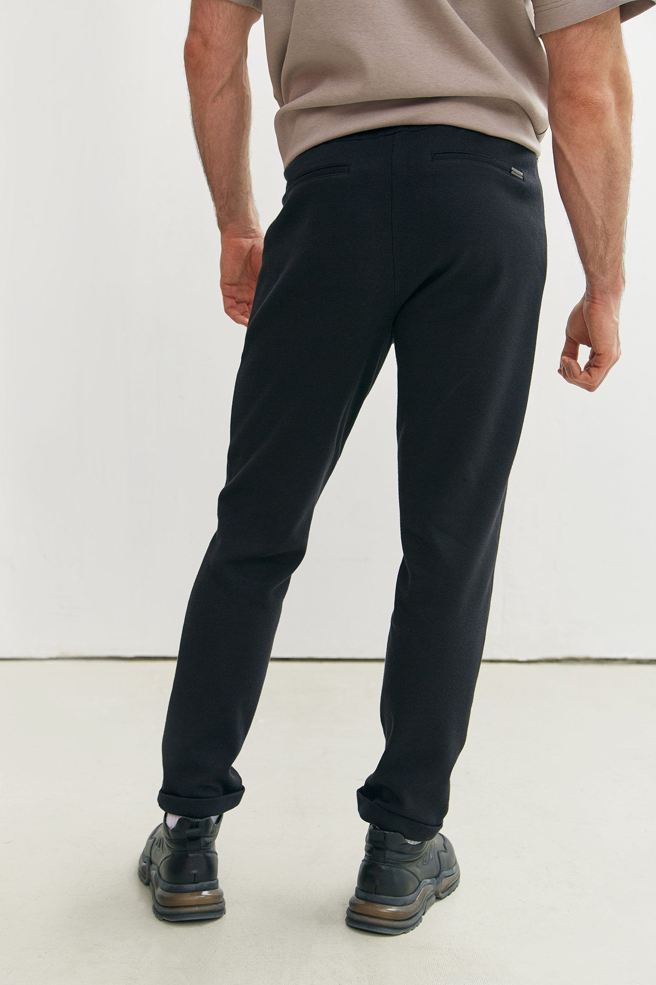 M-231-TH-56-3542 Брюки The Hills Черный