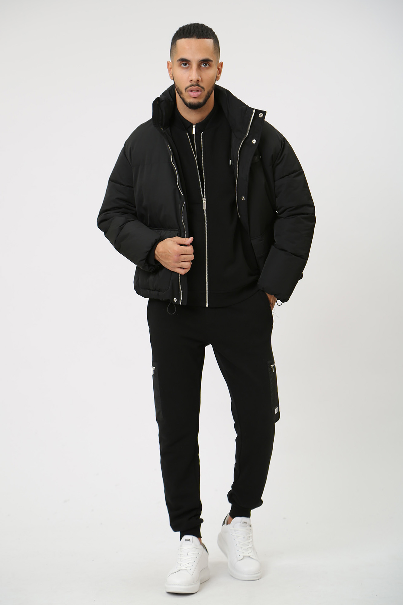 534515_505009 Куртка пуховая Karl Lagerfeld Черный