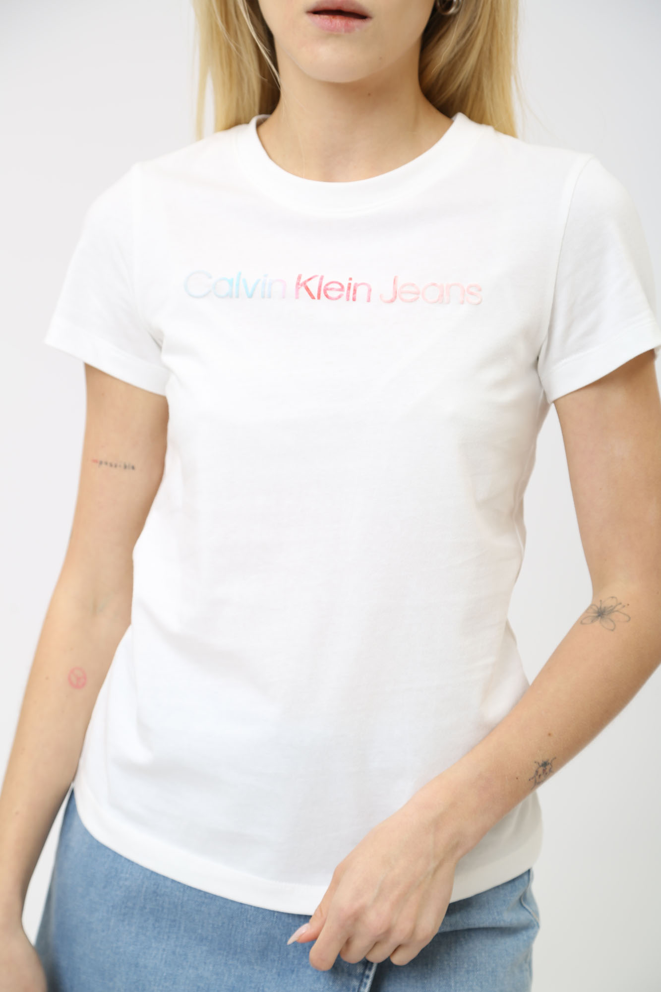 J20J223266 футболка calvin klein jeans 