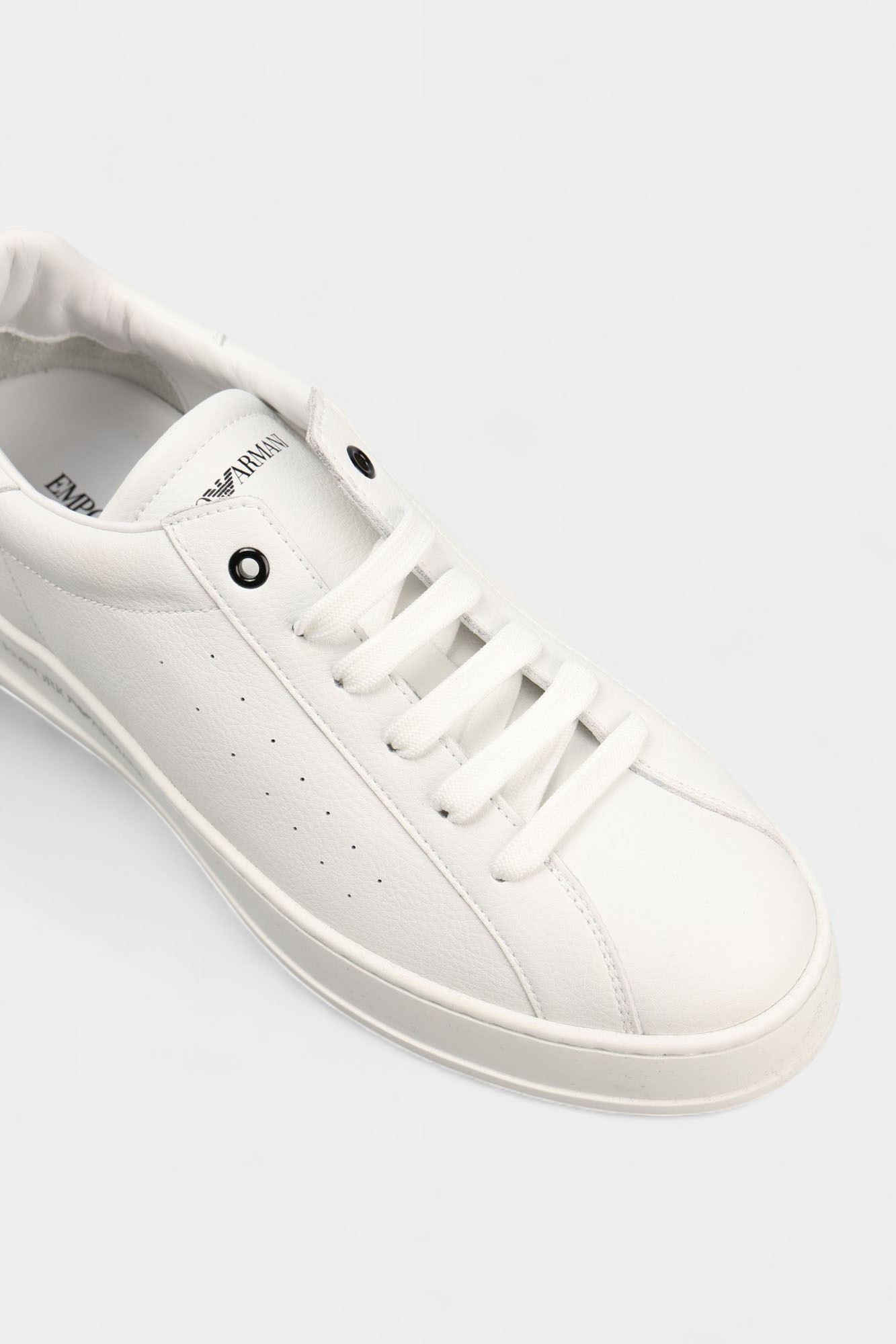 X3X241_XR375 Кеды Emporio Armani Белый