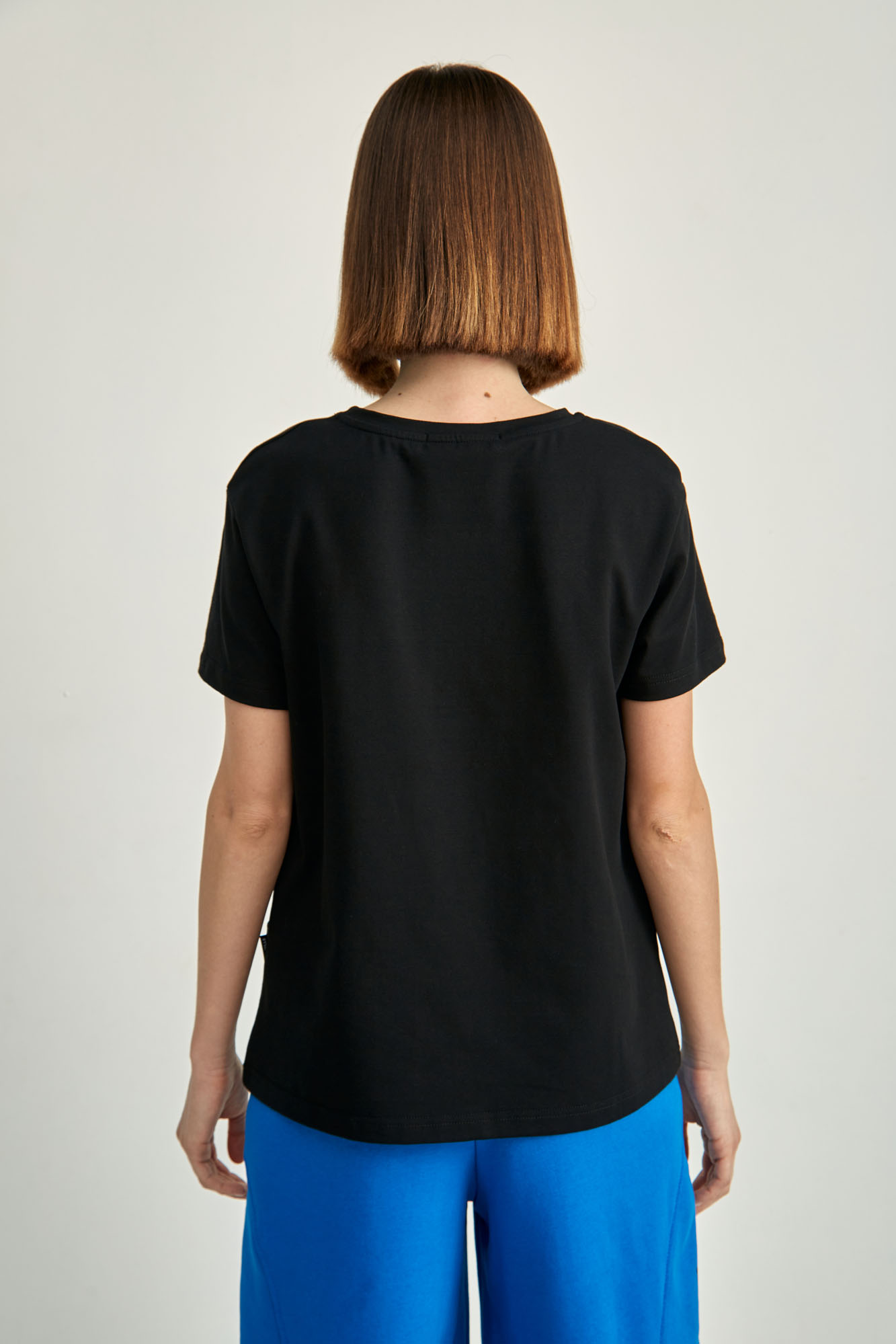 W-241-P-22-0092 футболка the hills 