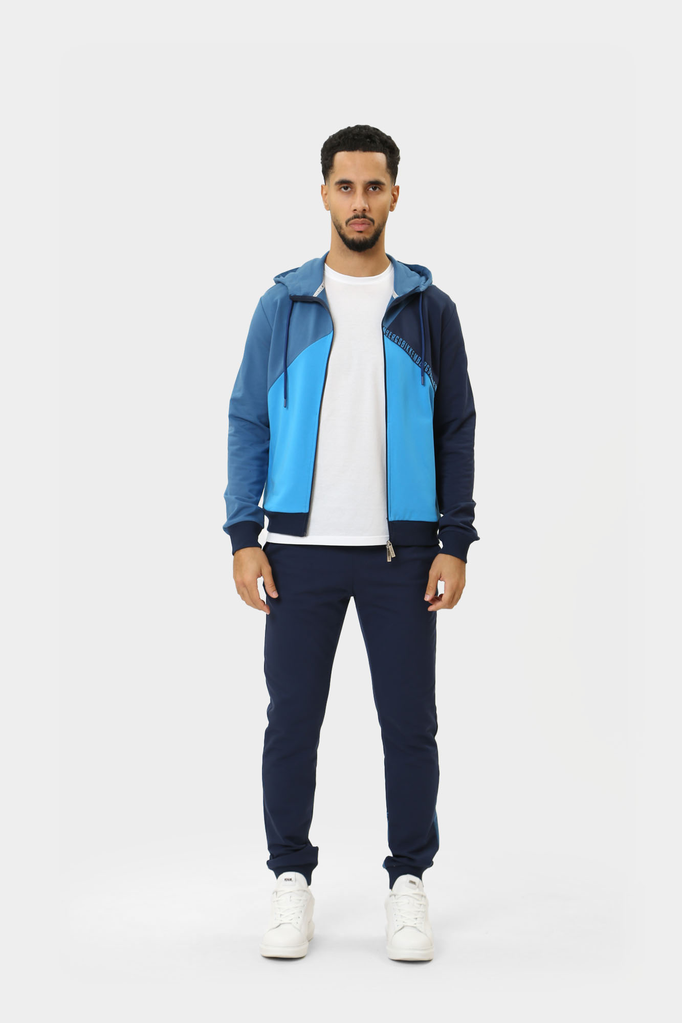 PBMF0027 Толстовка Bikkembergs Синий