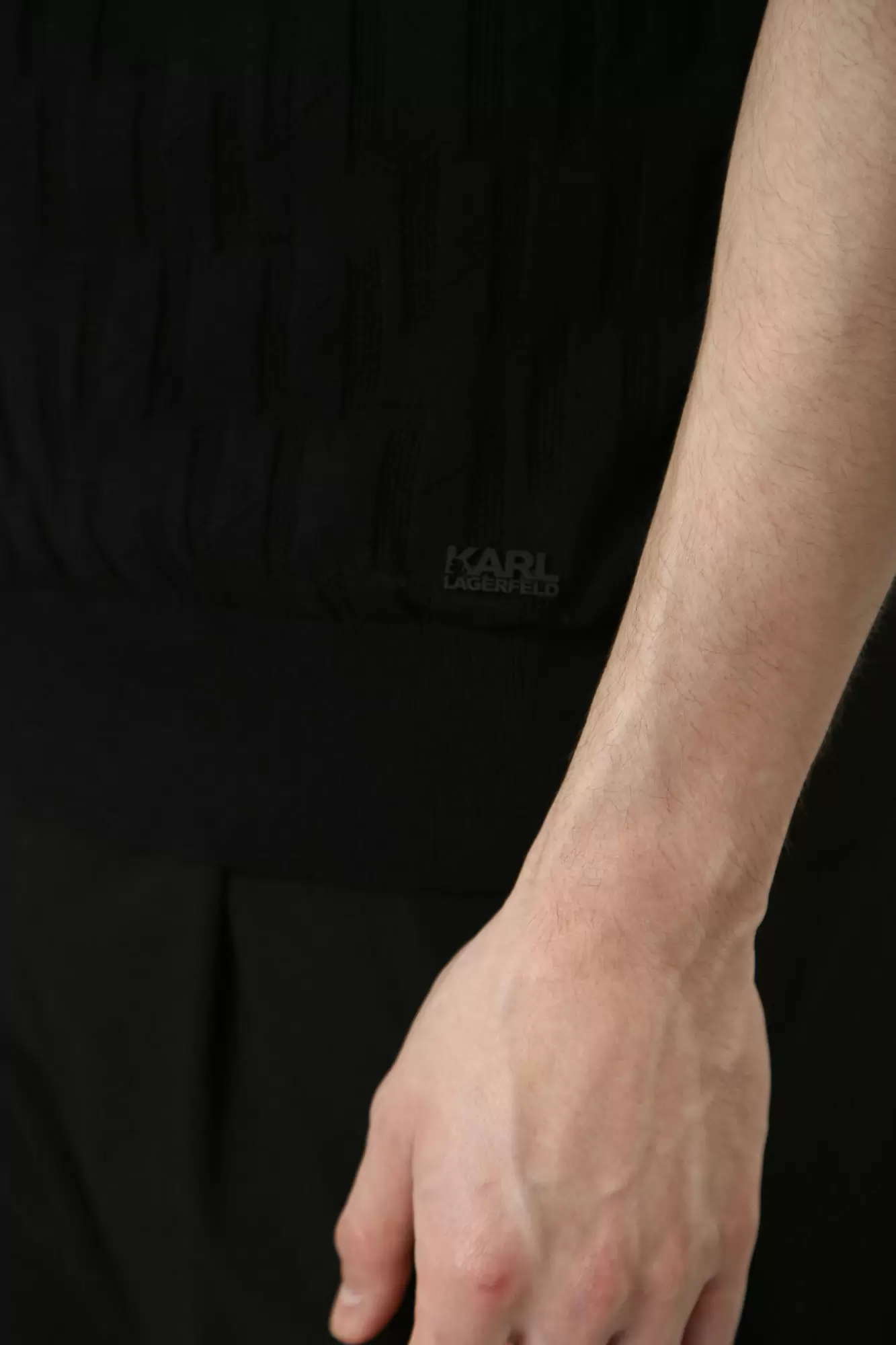 551306_655093 Поло Karl Lagerfeld Черный