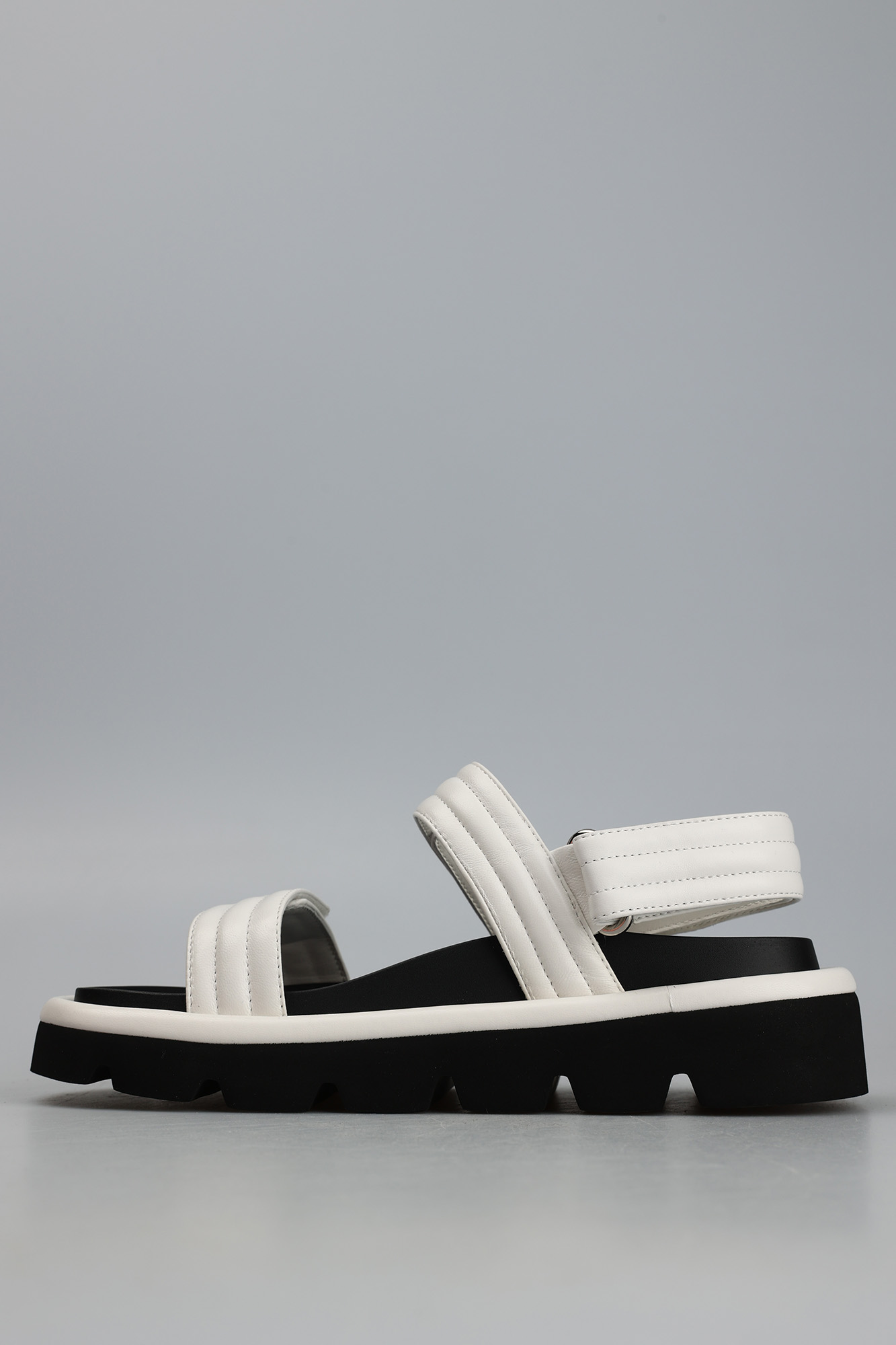 TY952-1 Сандалии Graciana Белый