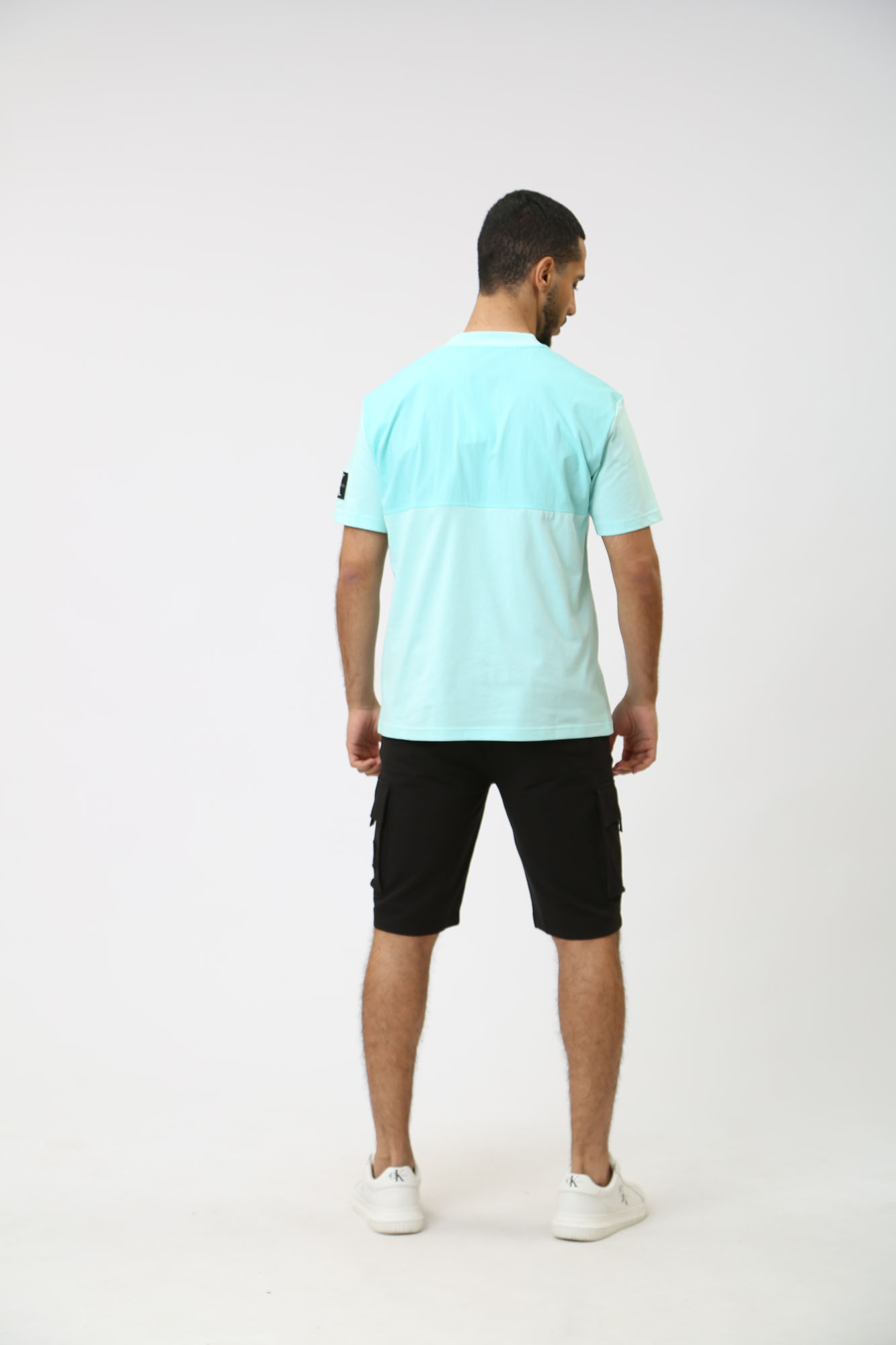 J30J325215 Футболка Calvin Klein Jeans Голубой