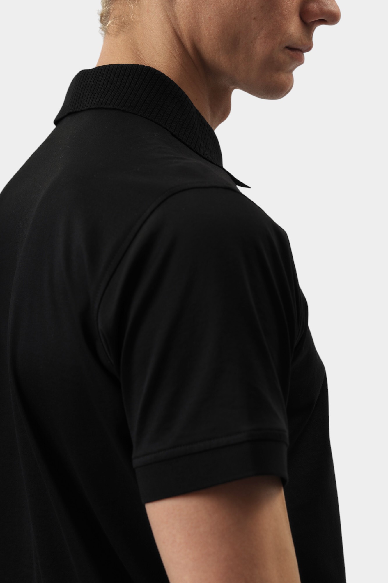 552200_745000 Поло Karl Lagerfeld Черный