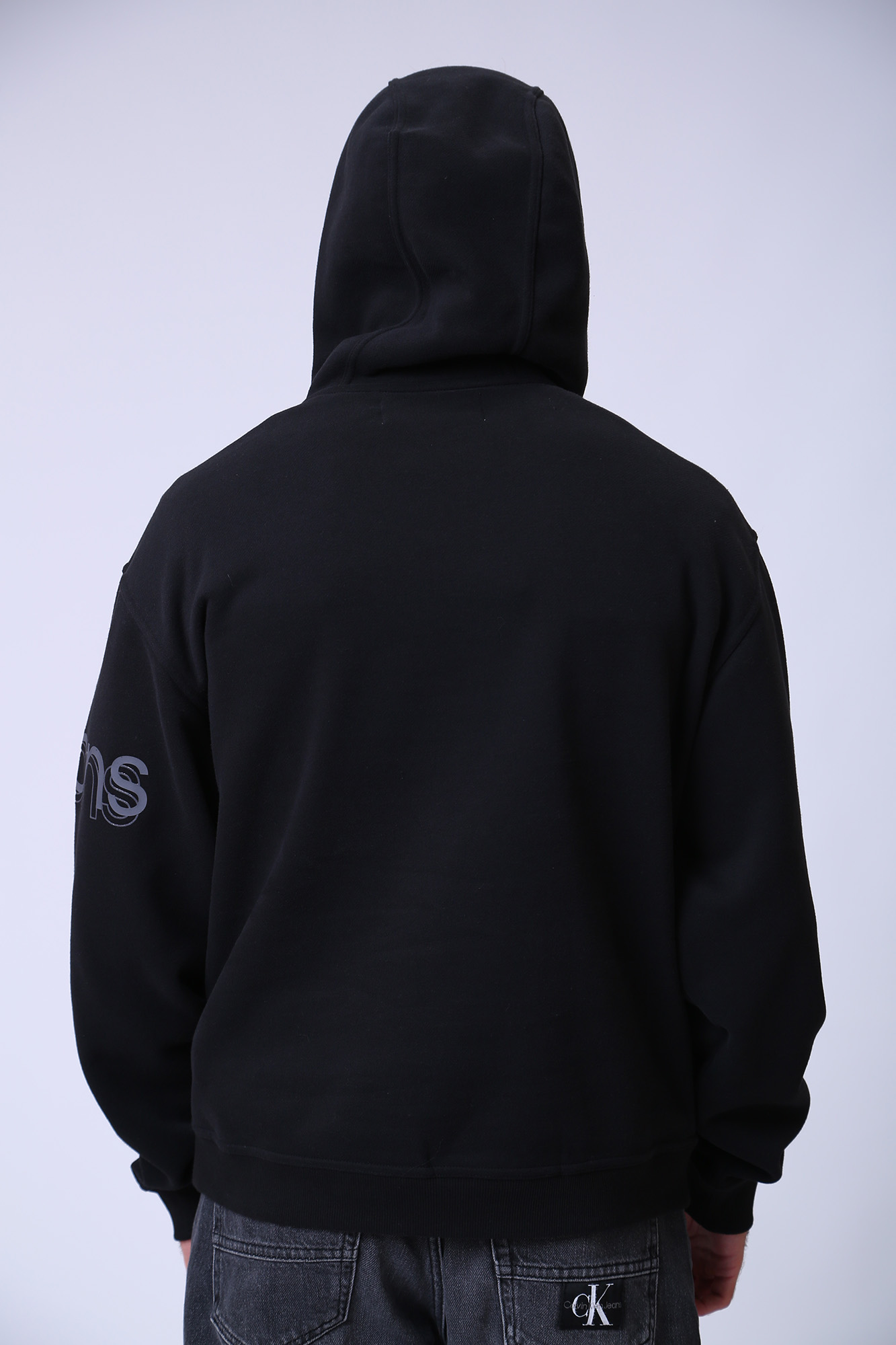 J30J319708 Худи Calvin Klein Jeans Черный