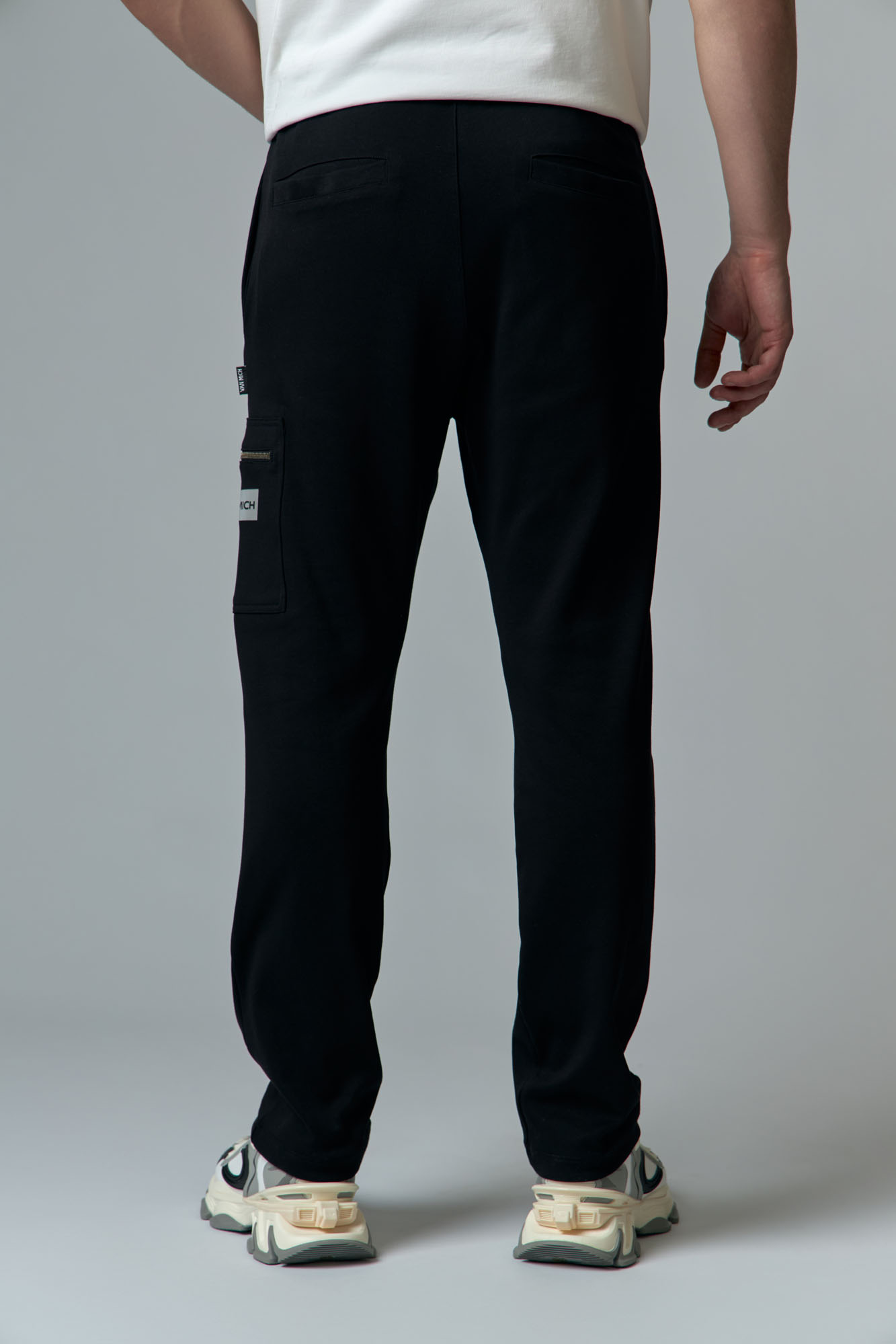 VM-ERK-20-406 Брюки спортивные Van Mich Черный