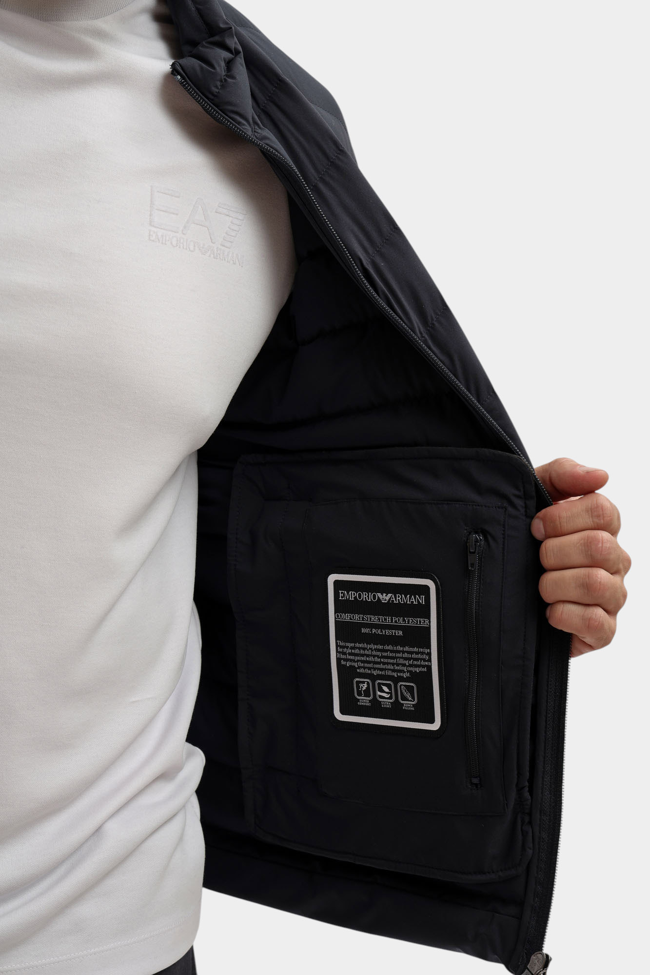 8N1BQ2_1NLRZ Куртка Emporio Armani Синий