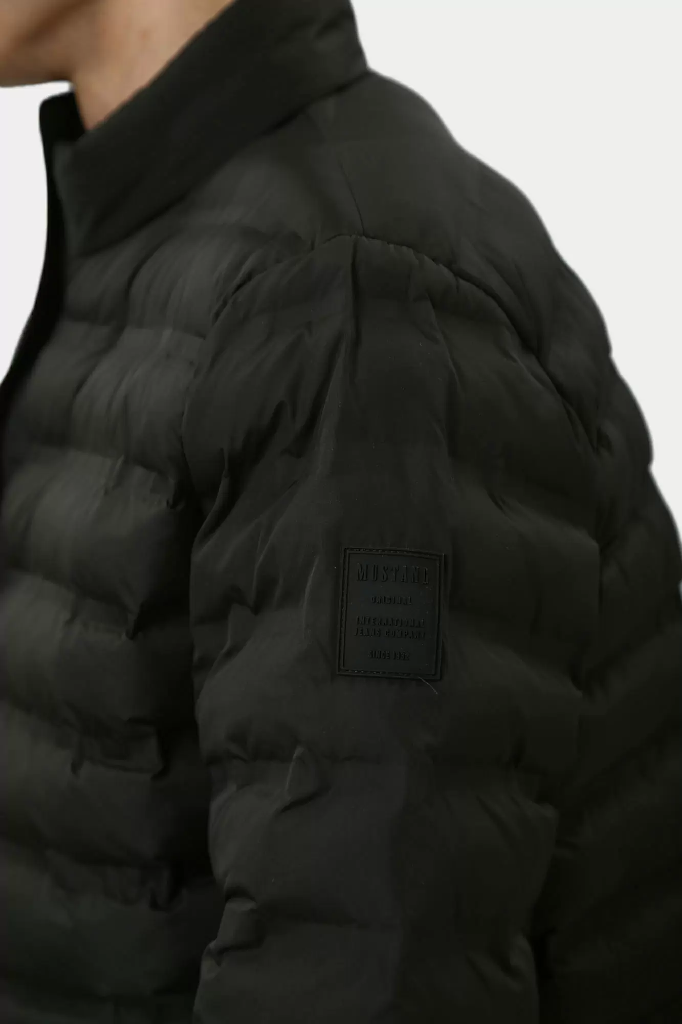 1016231 Куртка Mustang Черный