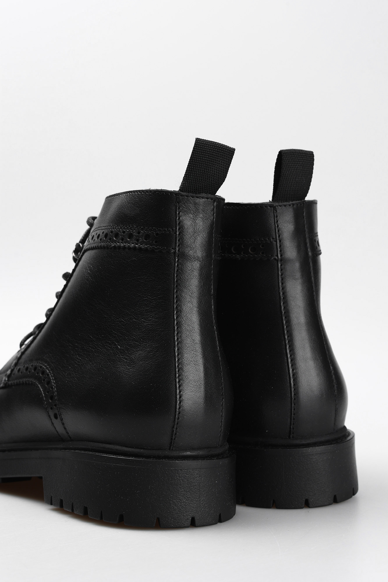 Ботинки мужские Marc Cony, 167-1194-301-4 Ботинки Marc Cony Черный