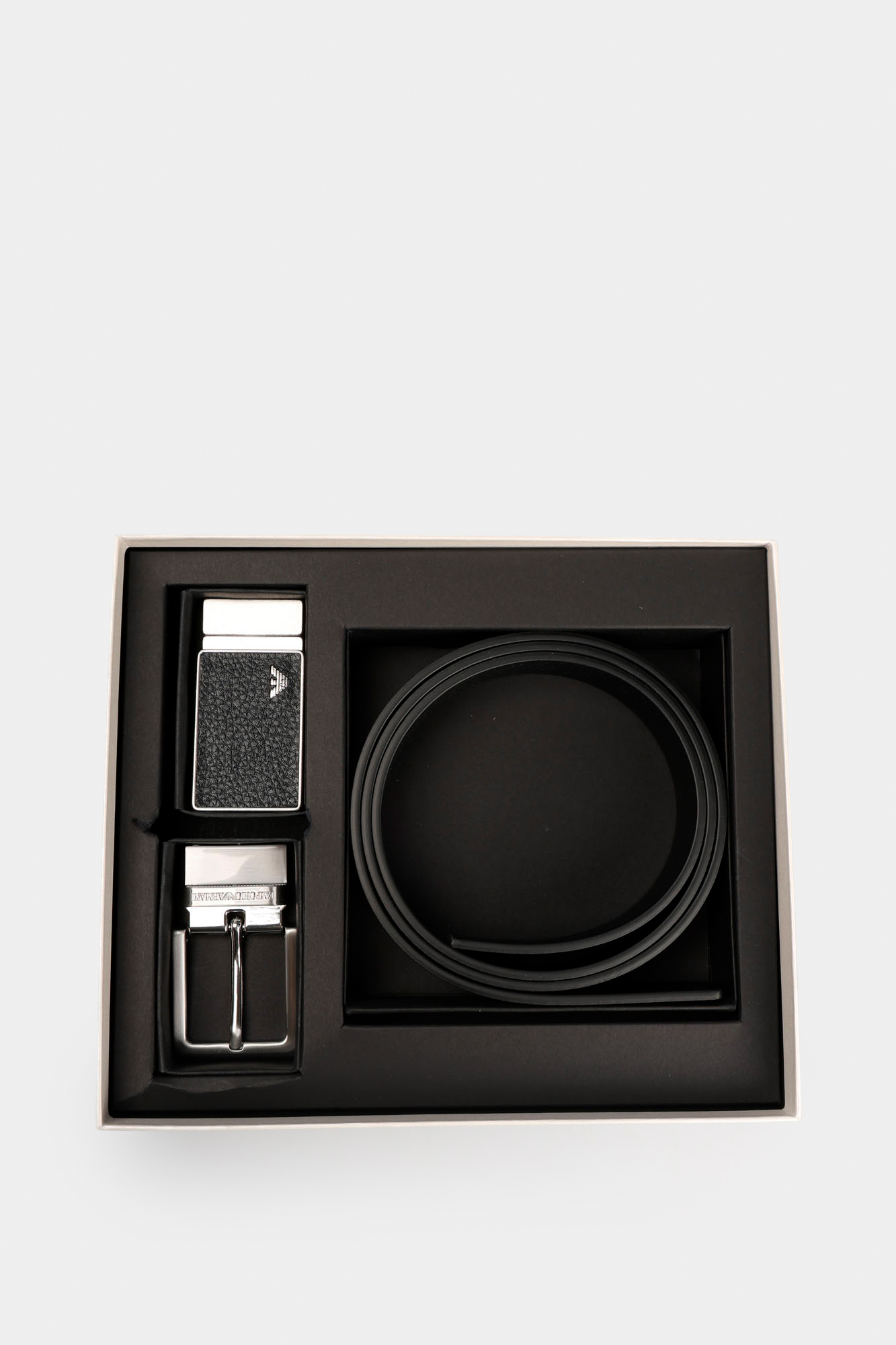 Y4S225_YMB4E Ремень Emporio Armani Черный