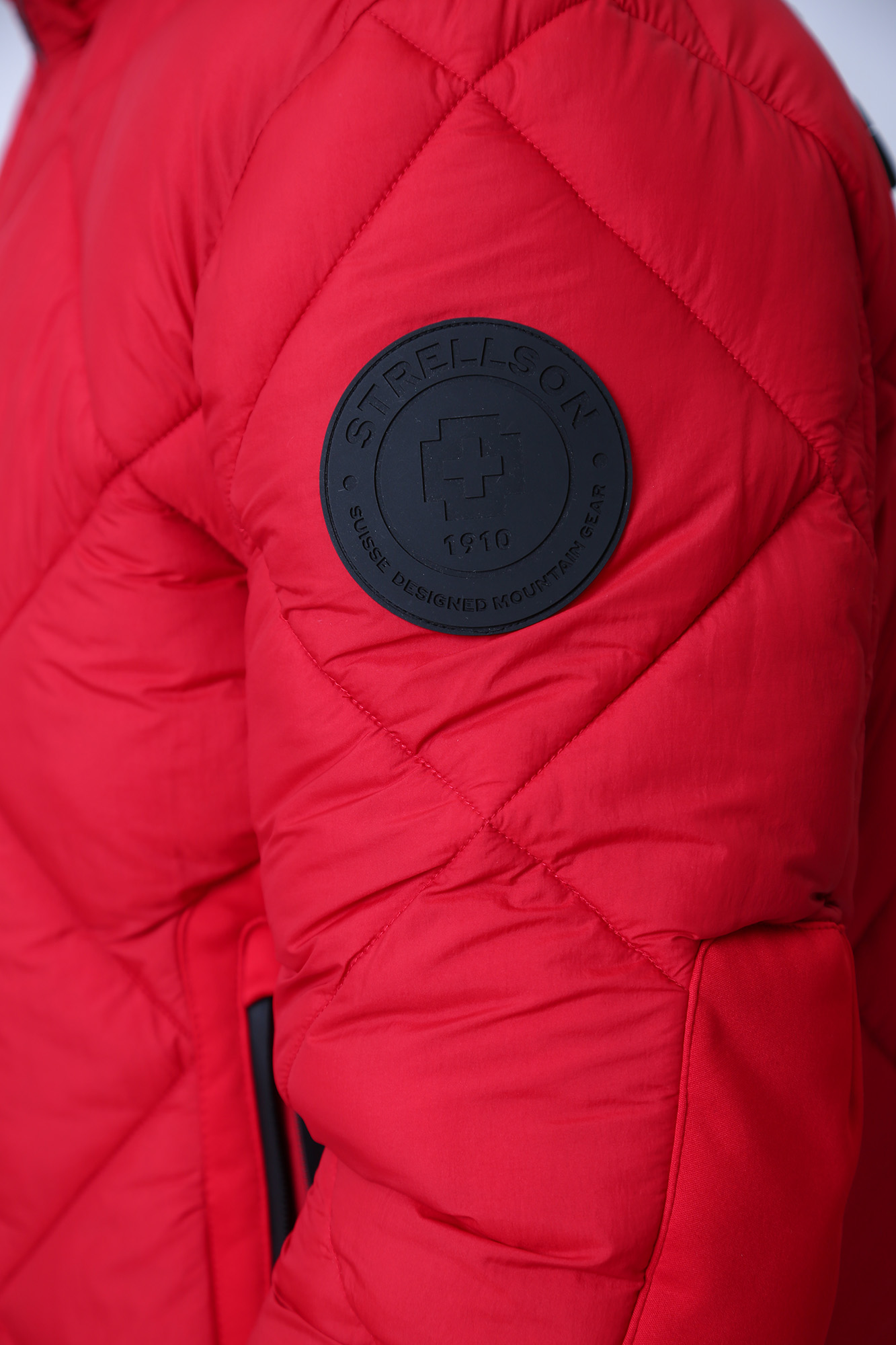 30034444_10014217 Куртка Strellson Красный