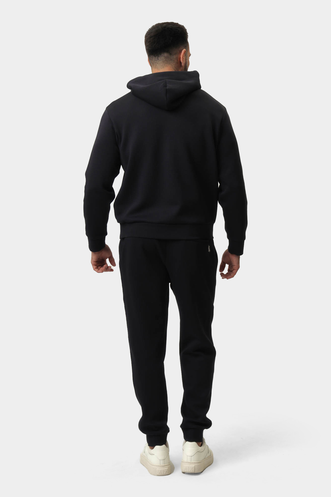 XM000482_AF10818 Худи Armani Exchange Черный