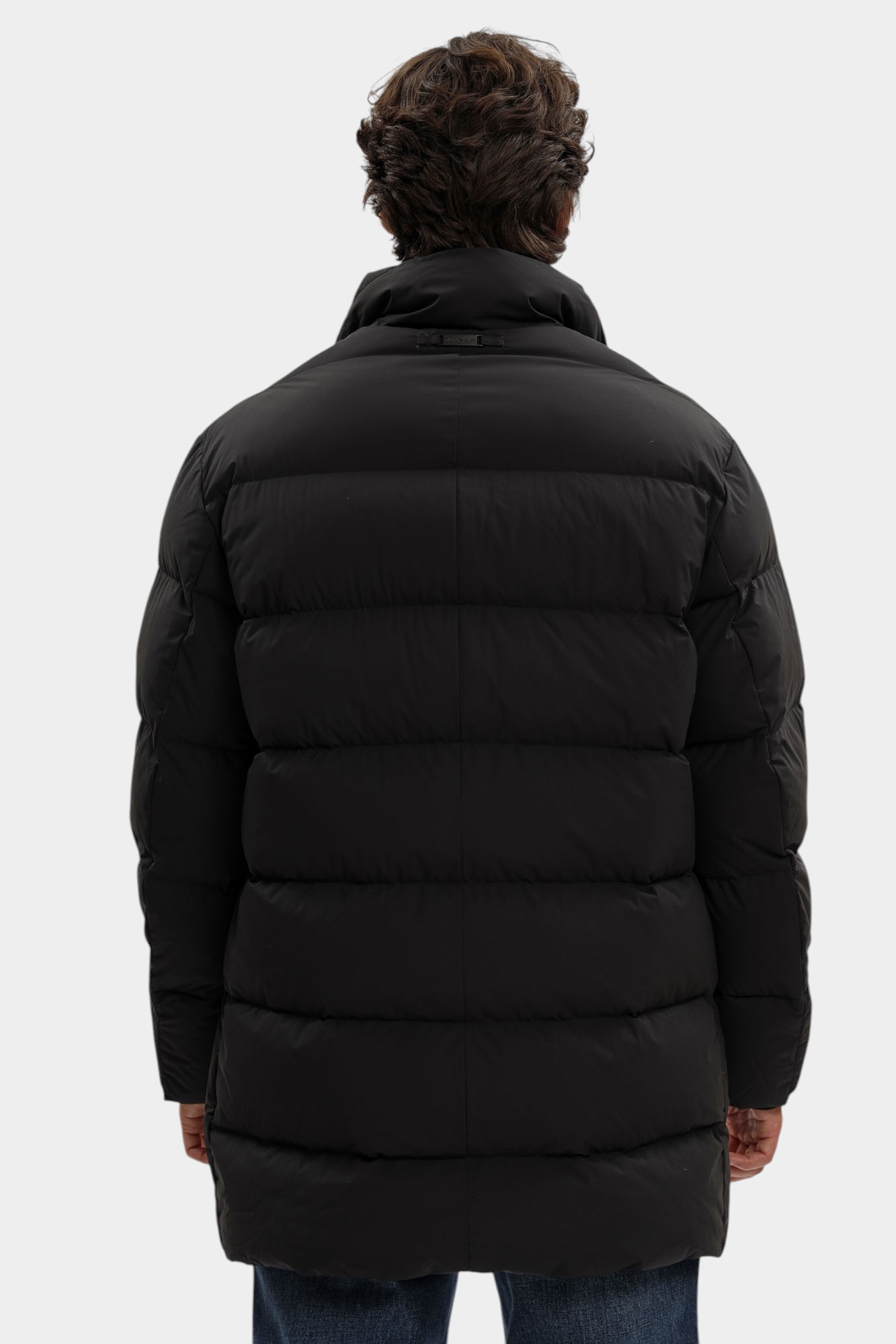 8N1LA5_1NLRZ Куртка зимняя Emporio Armani Черный