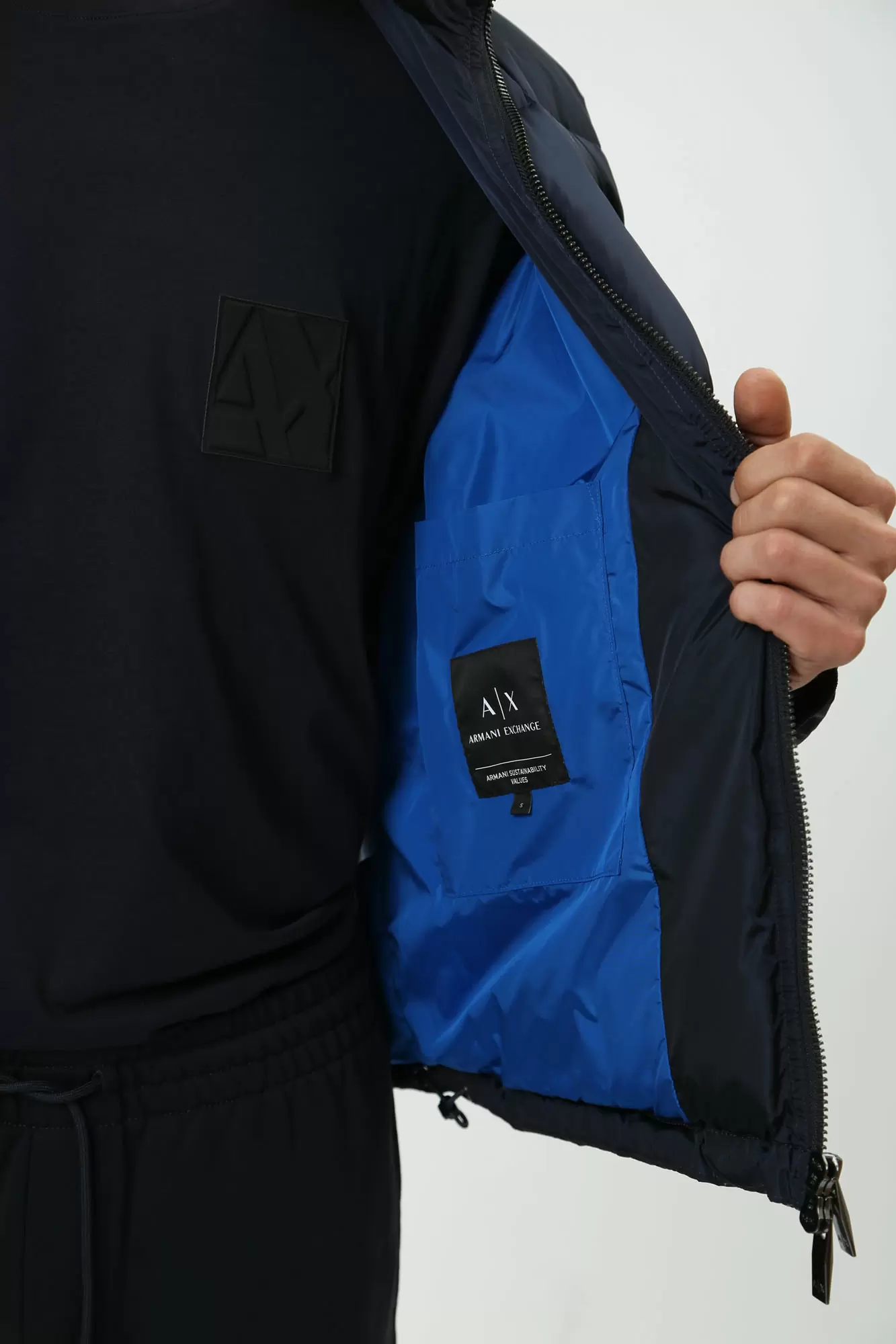 6DZB21_ZN4XZ Куртка пуховая Armani Exchange Синий