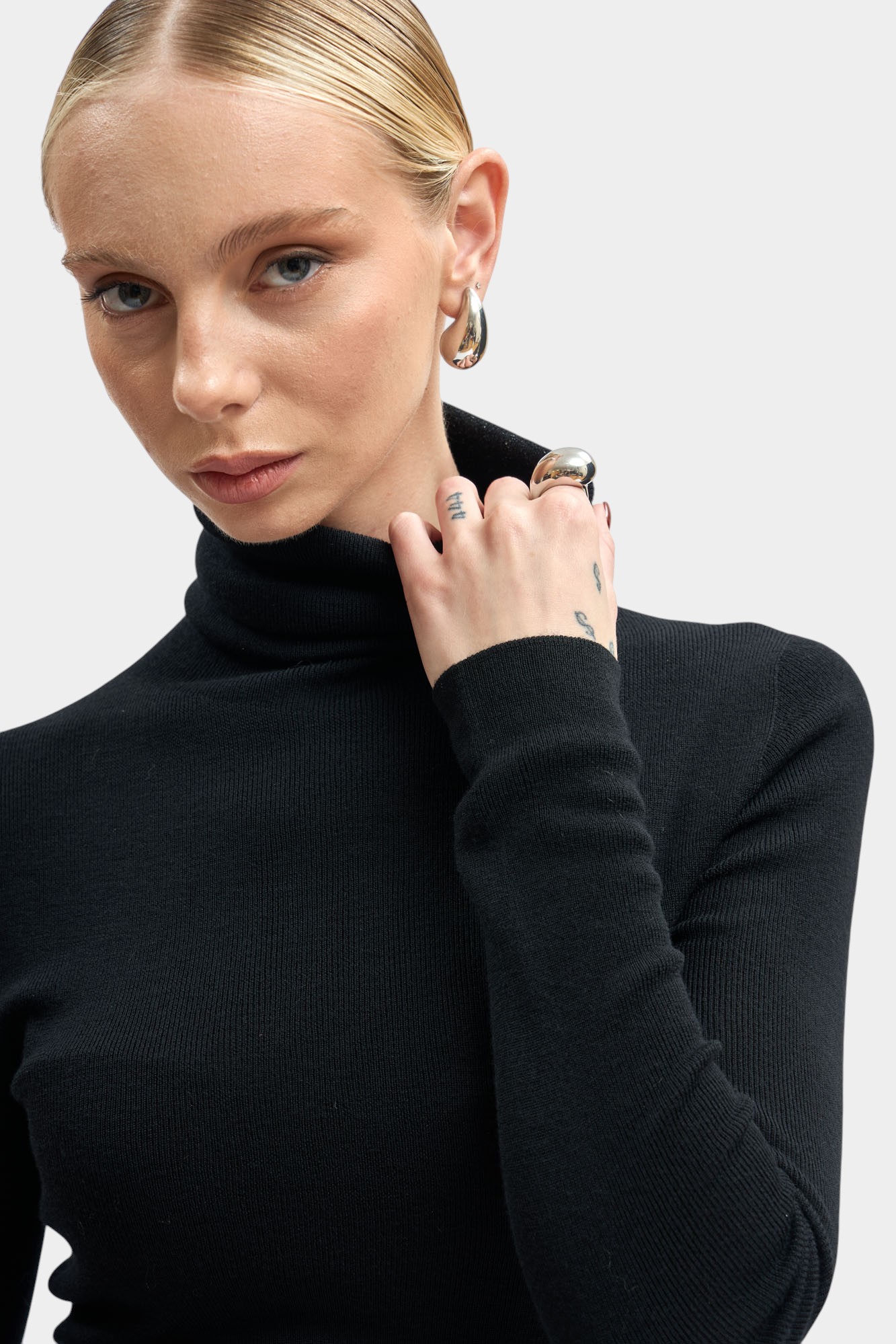 W-252-SX-56-0003 джемпер the hills 