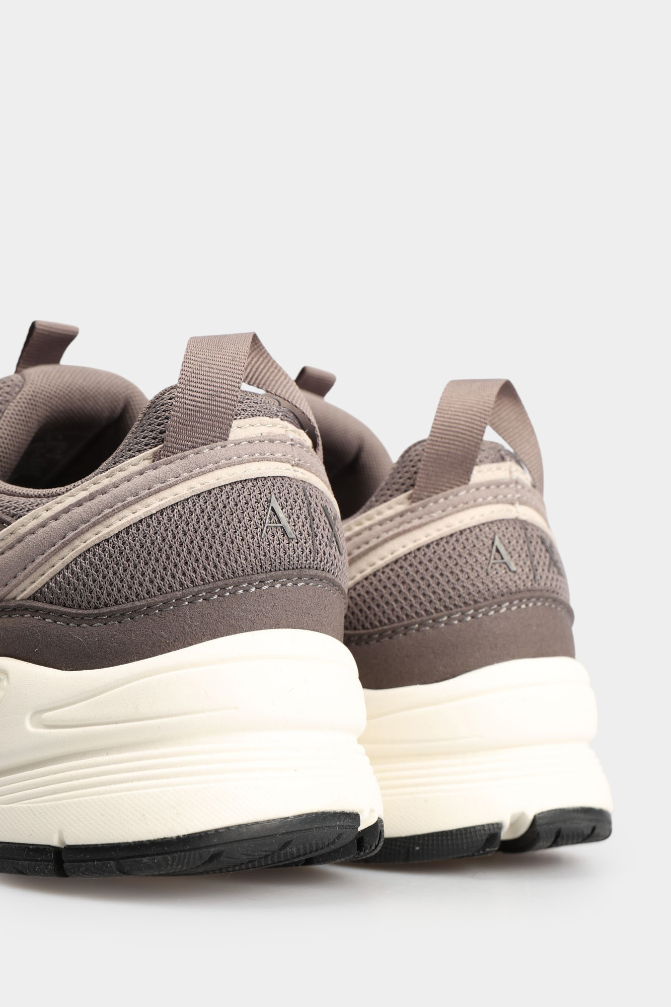 XM001690_AF17542 Кроссовки Armani Exchange Серый