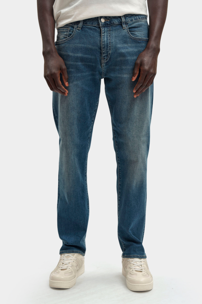 Джинсы Armani Exchange