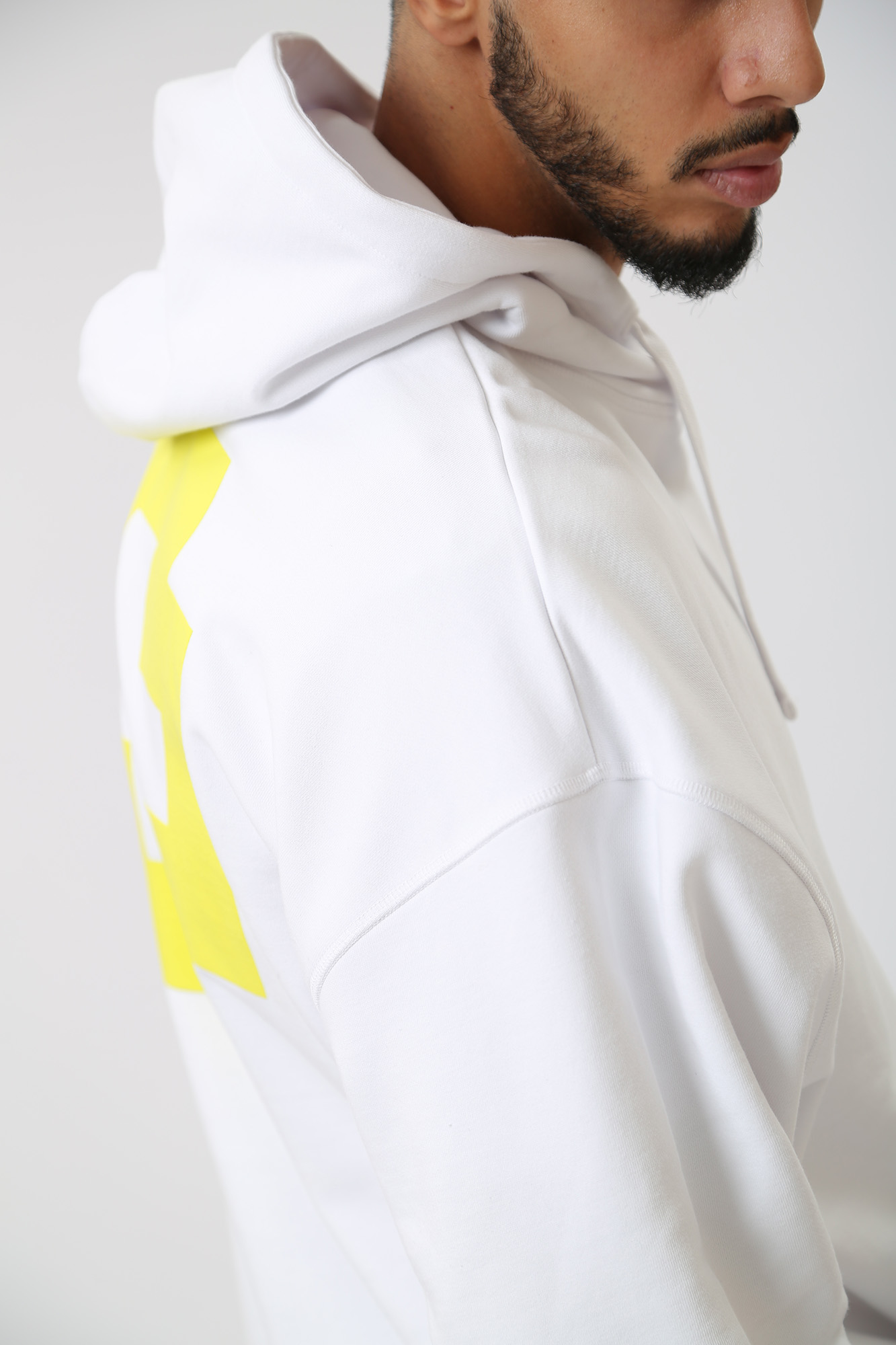 30038297_10016253 Худи Strellson Белый