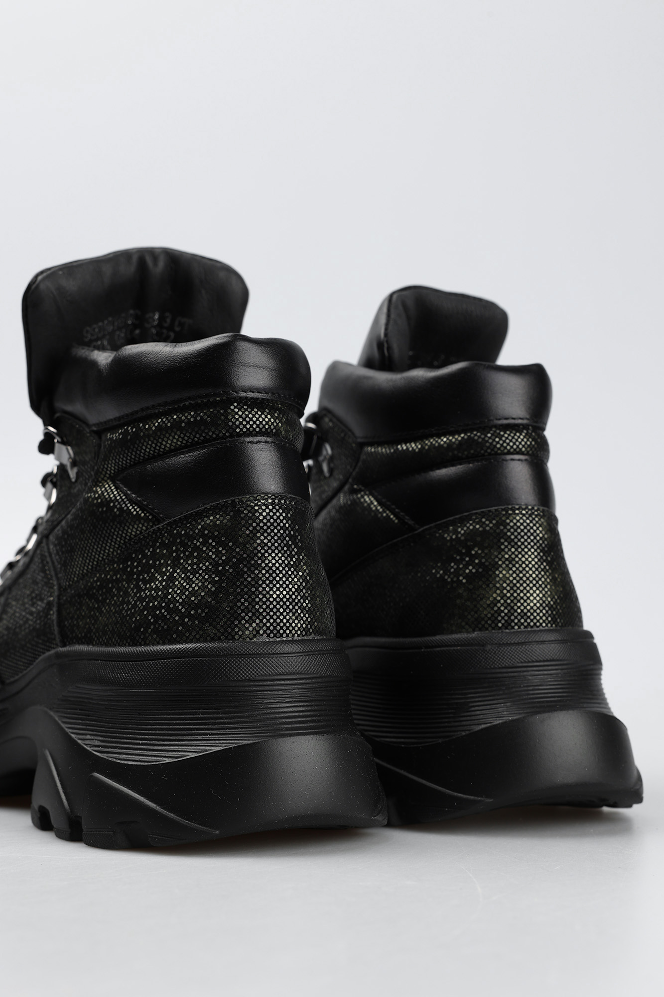 9901816 Кеды Marc Cony Черный