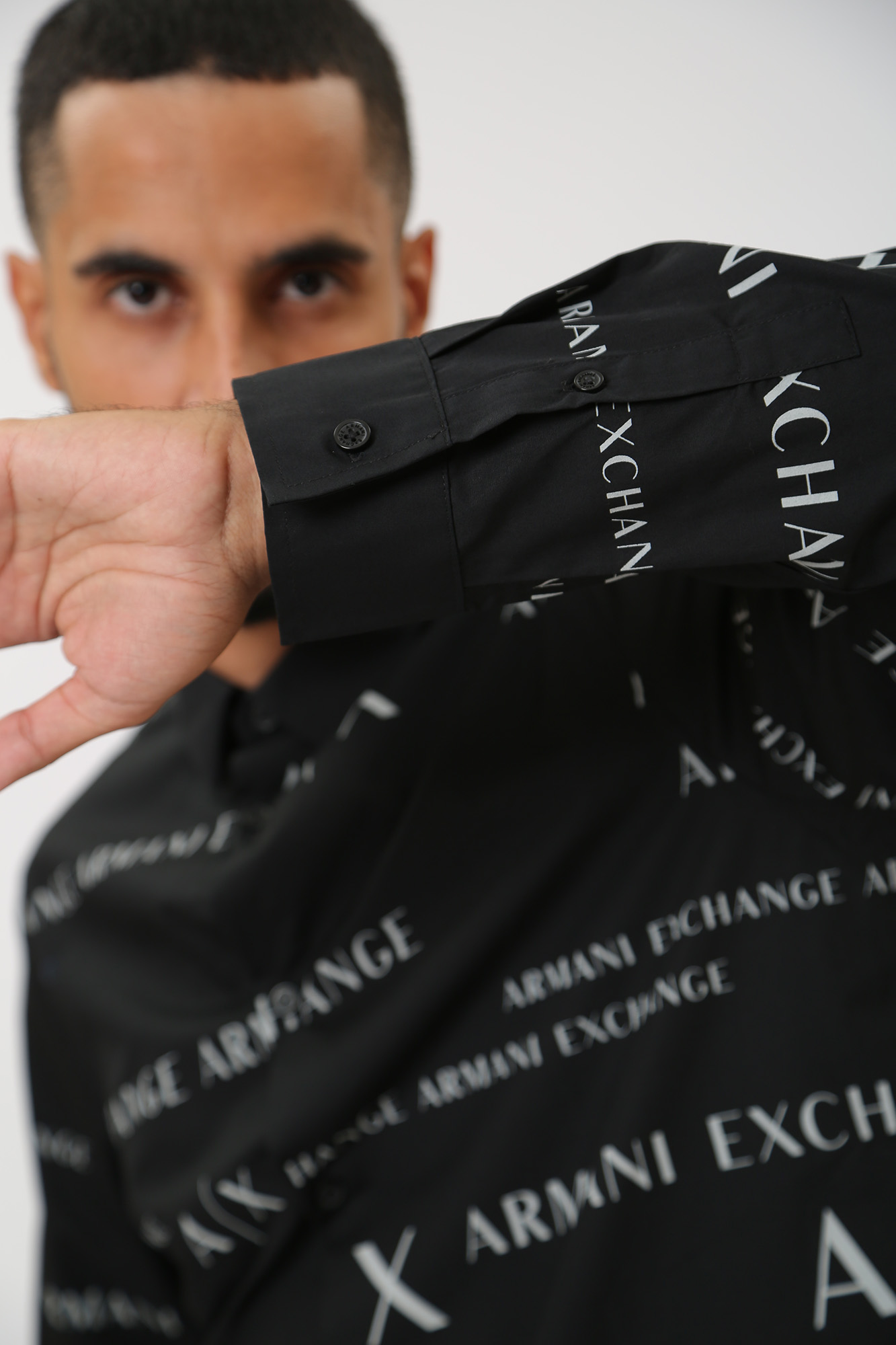 6RZC17_ZNXLZ Рубашка д/р Armani Exchange Черный