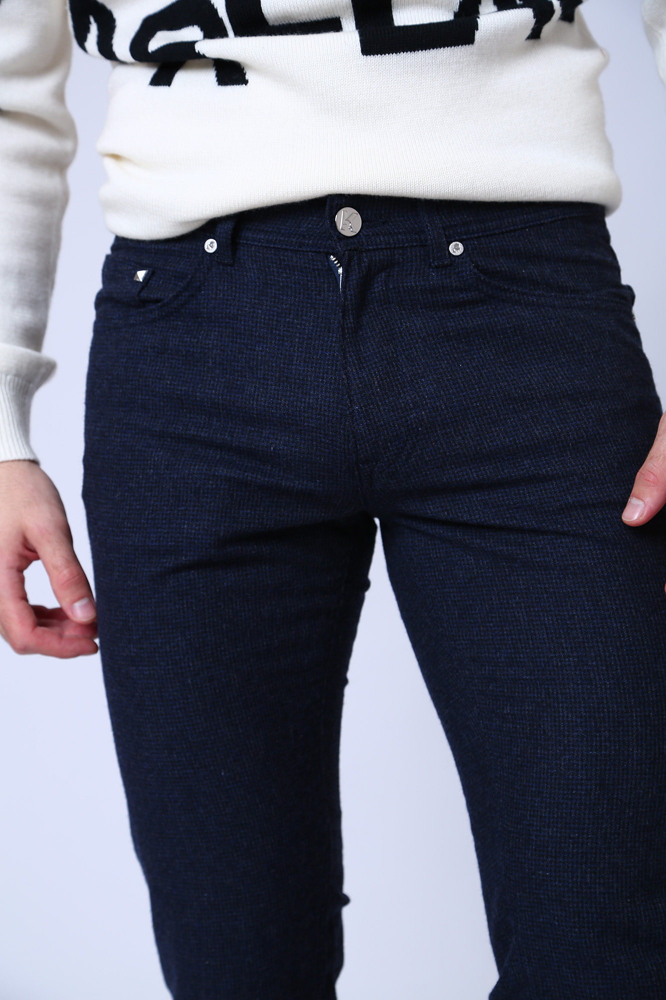 524805_265840 Джинсы Karl Lagerfeld Синий