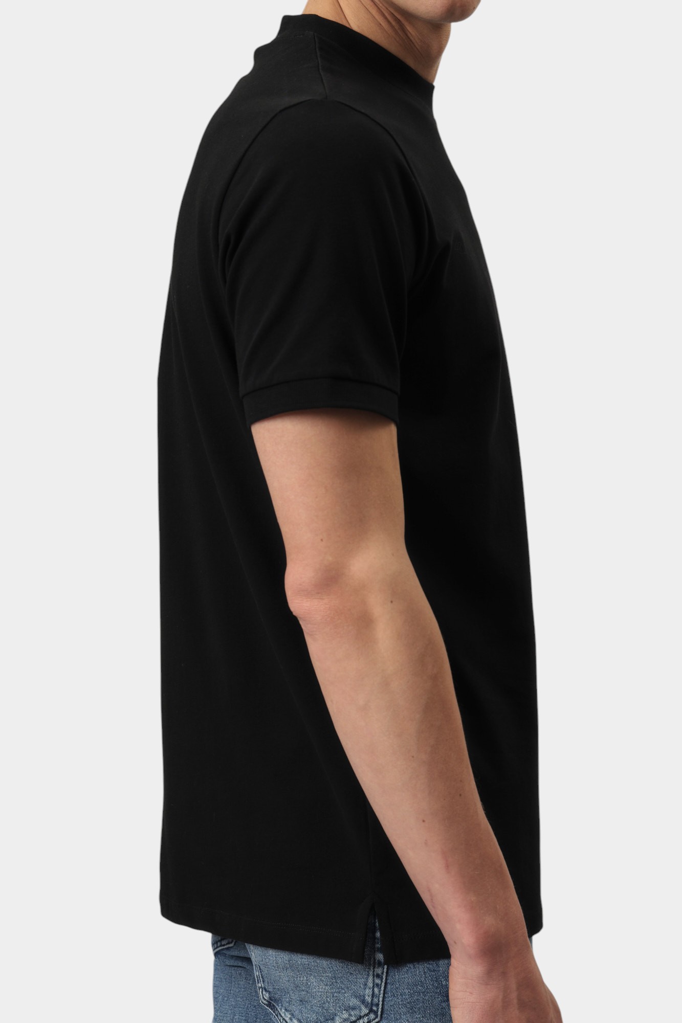 551221_755082 Футболка Karl Lagerfeld Черный