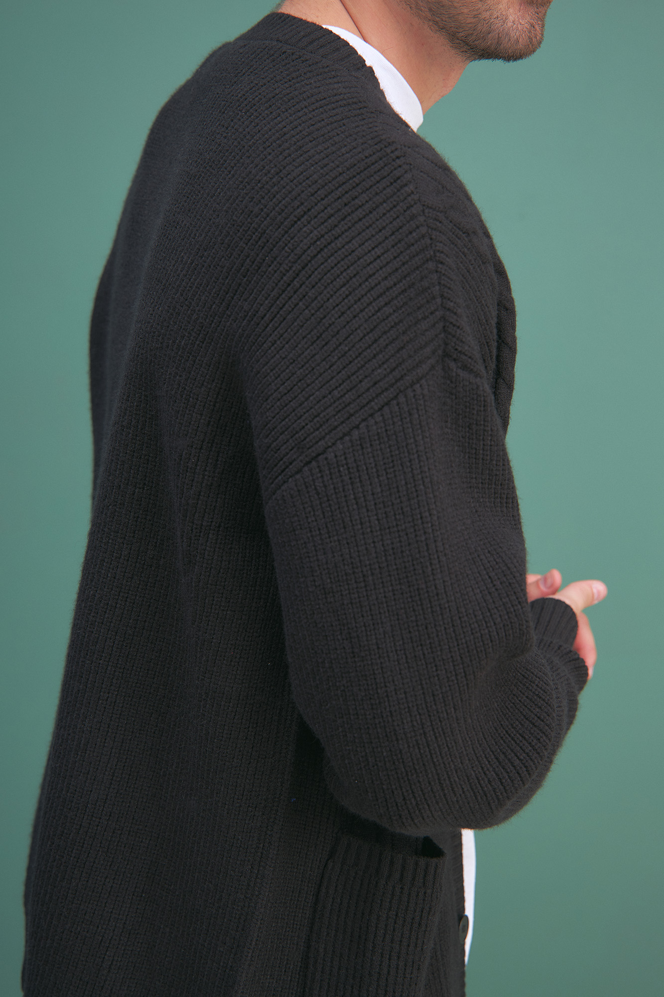 M-232-QW-91127 Кардиган The Hills Черный