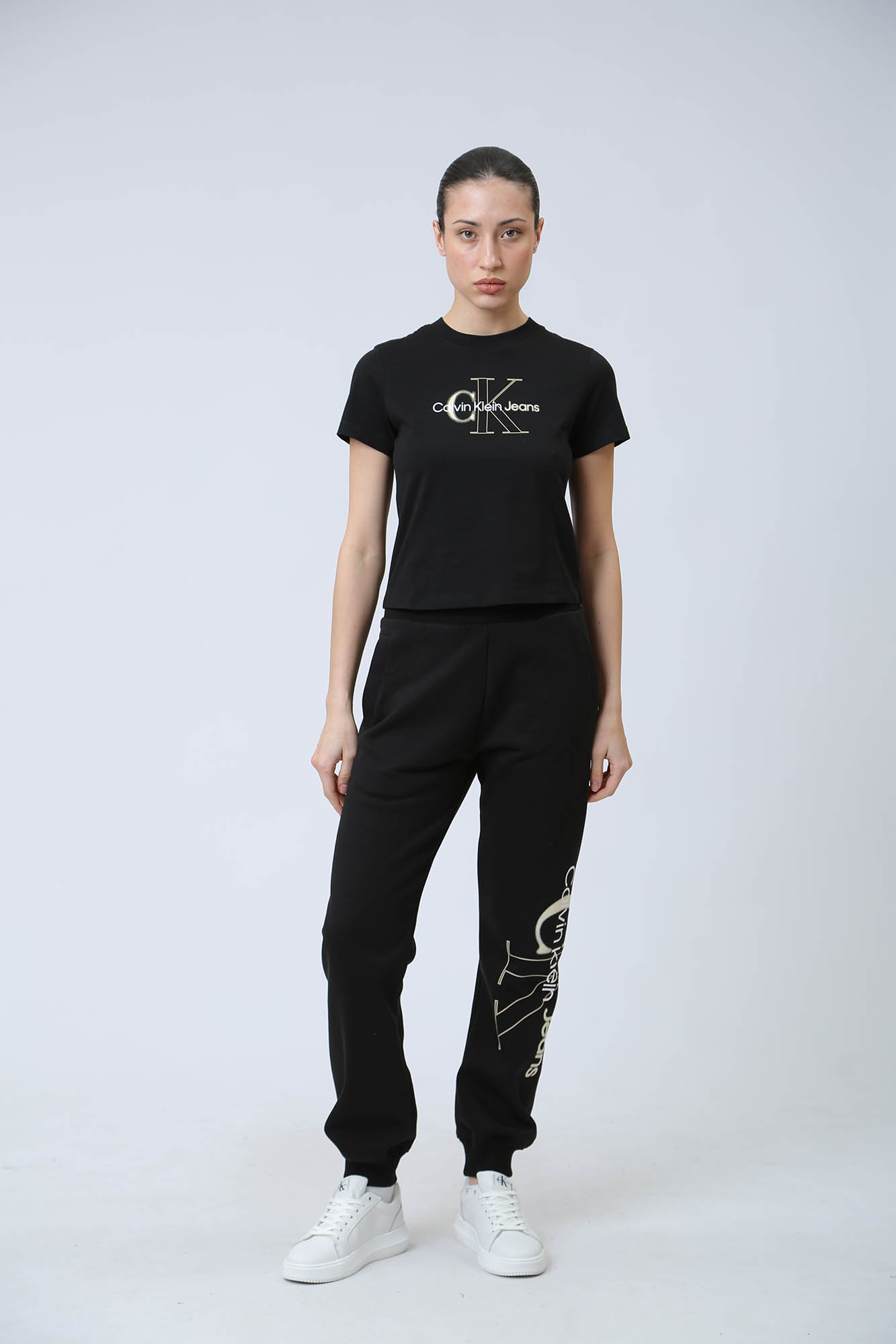 J20J222606 брюки спортивные calvin klein jeans 
