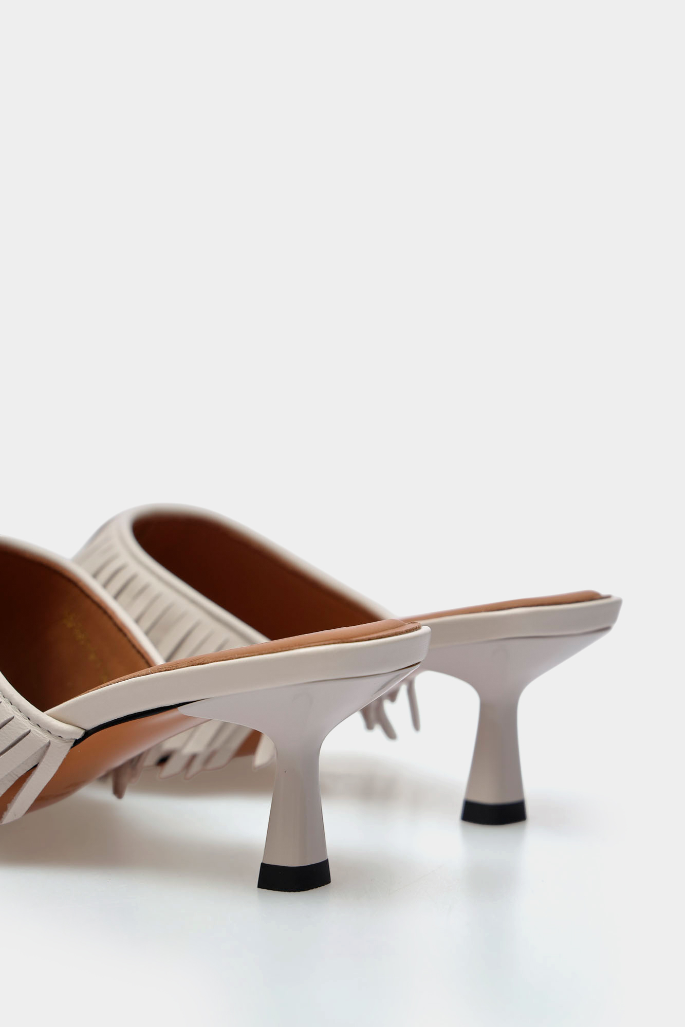 S8-5051-9 Мюли Graciana Белый