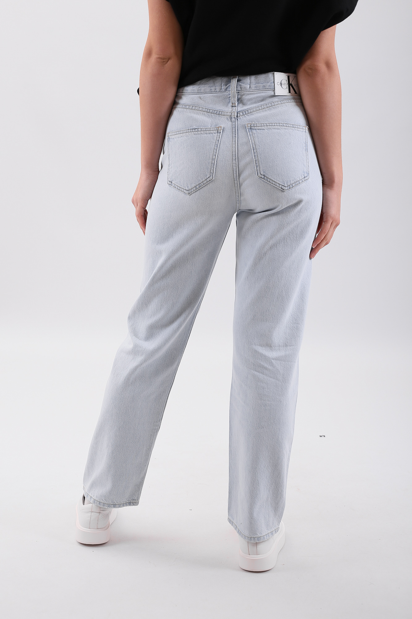 calvin klein high rise straight ankle jeans