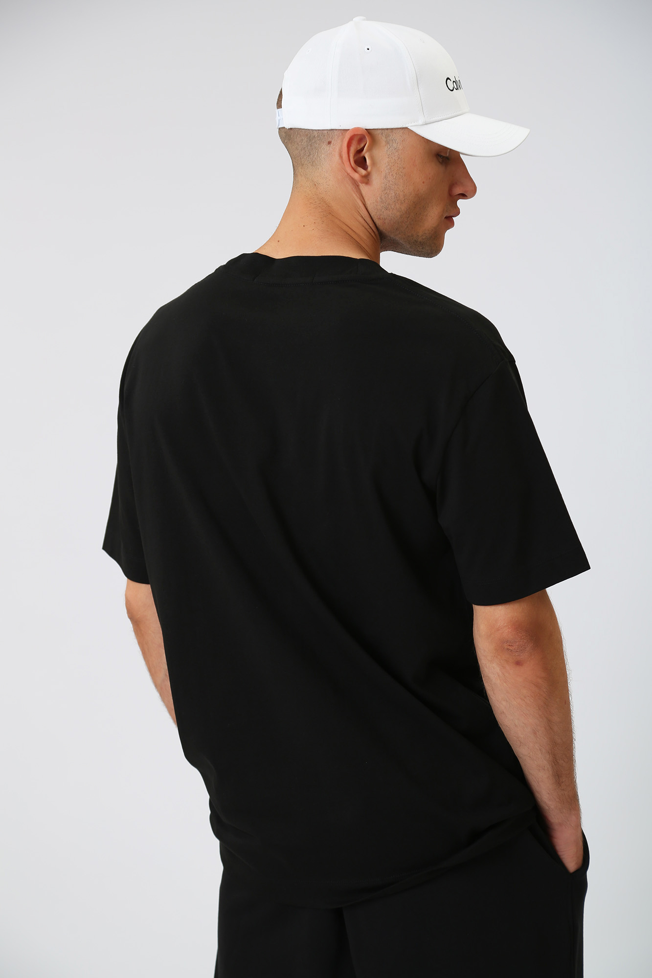 J30J323759 Футболка Calvin Klein Jeans Черный