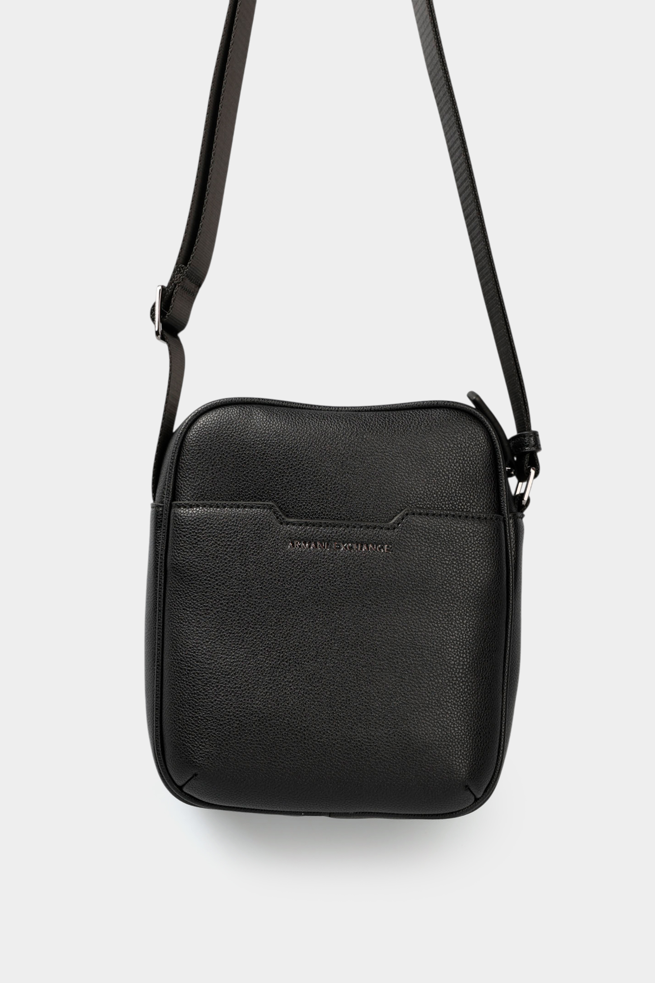 XM002584_AF22651 Сумка Armani Exchange Черный