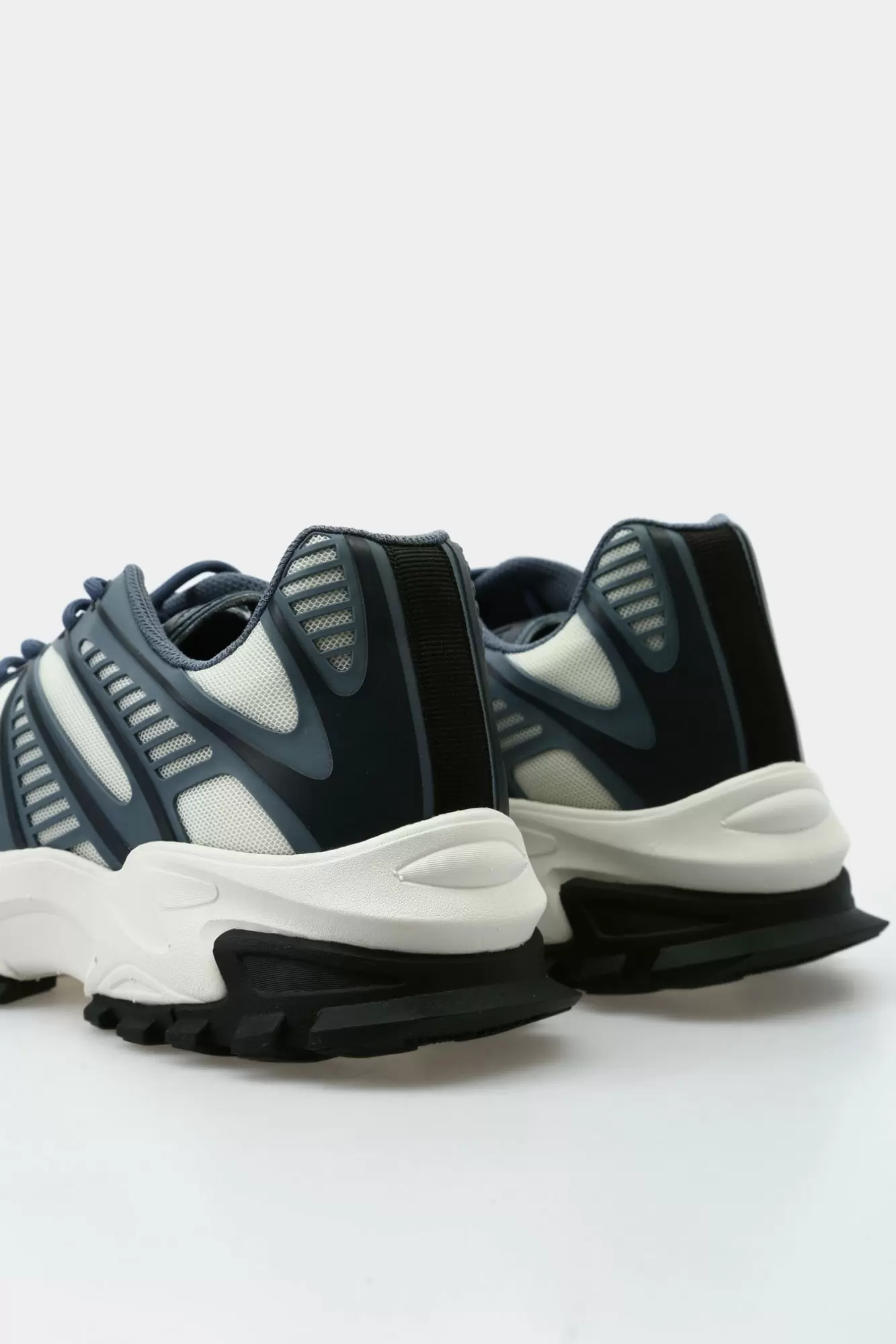 XUX238_XV907_U315 Кроссовки Armani Exchange Синий