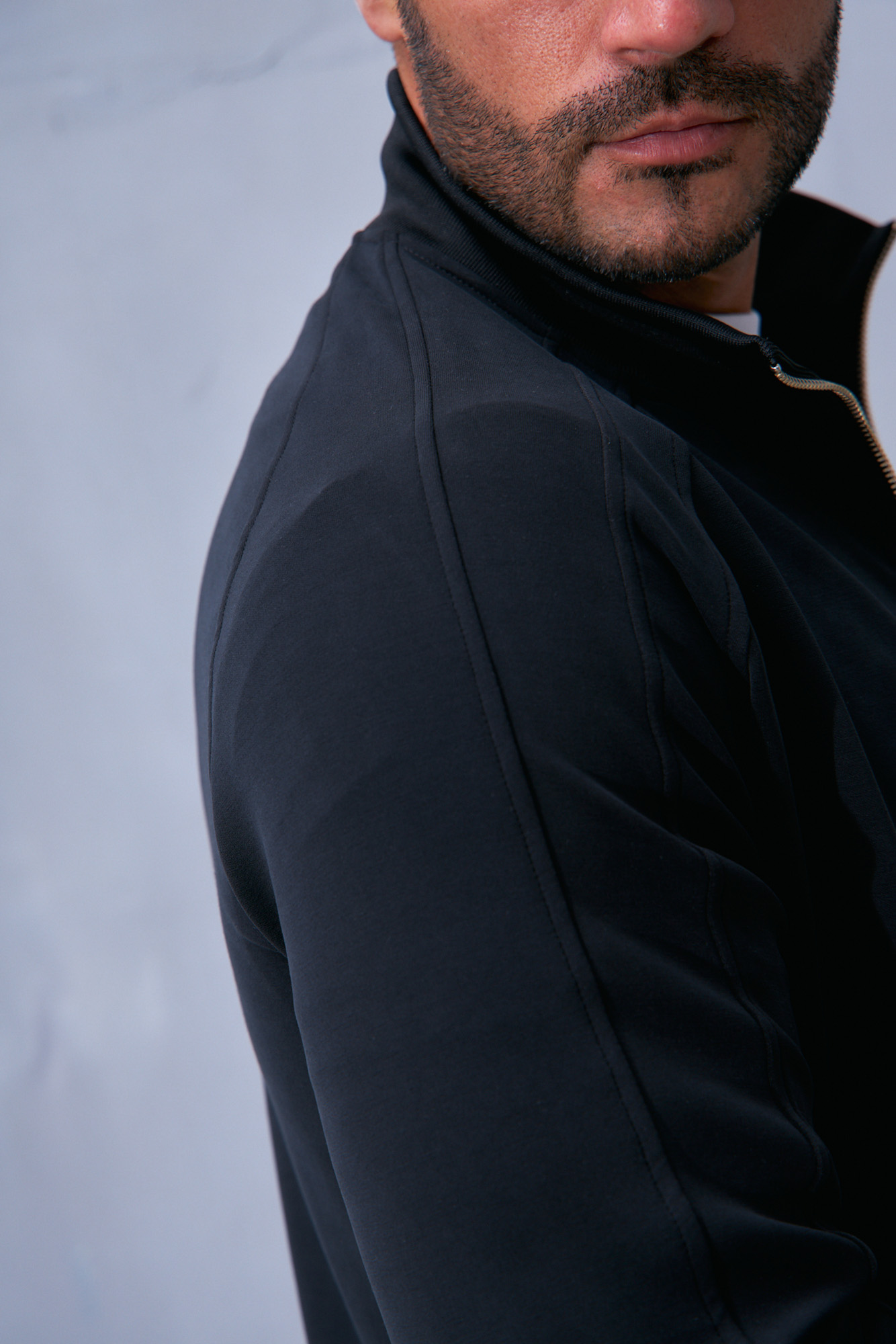 VM-232-53-120 Толстовка Van Mich Черный