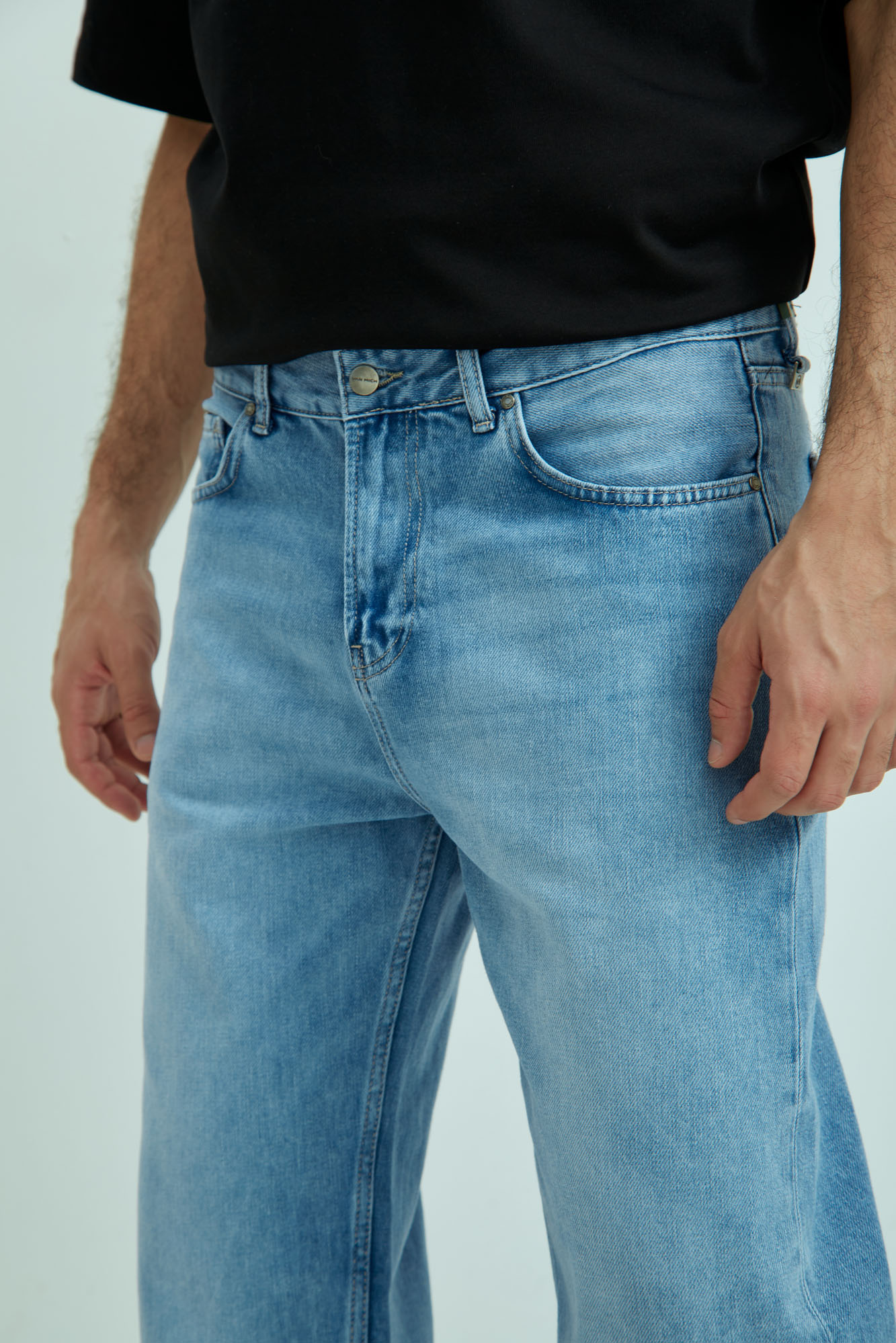 VM-OMA-33-024 Джинсы STRAIGHT  Van Mich Голубой
