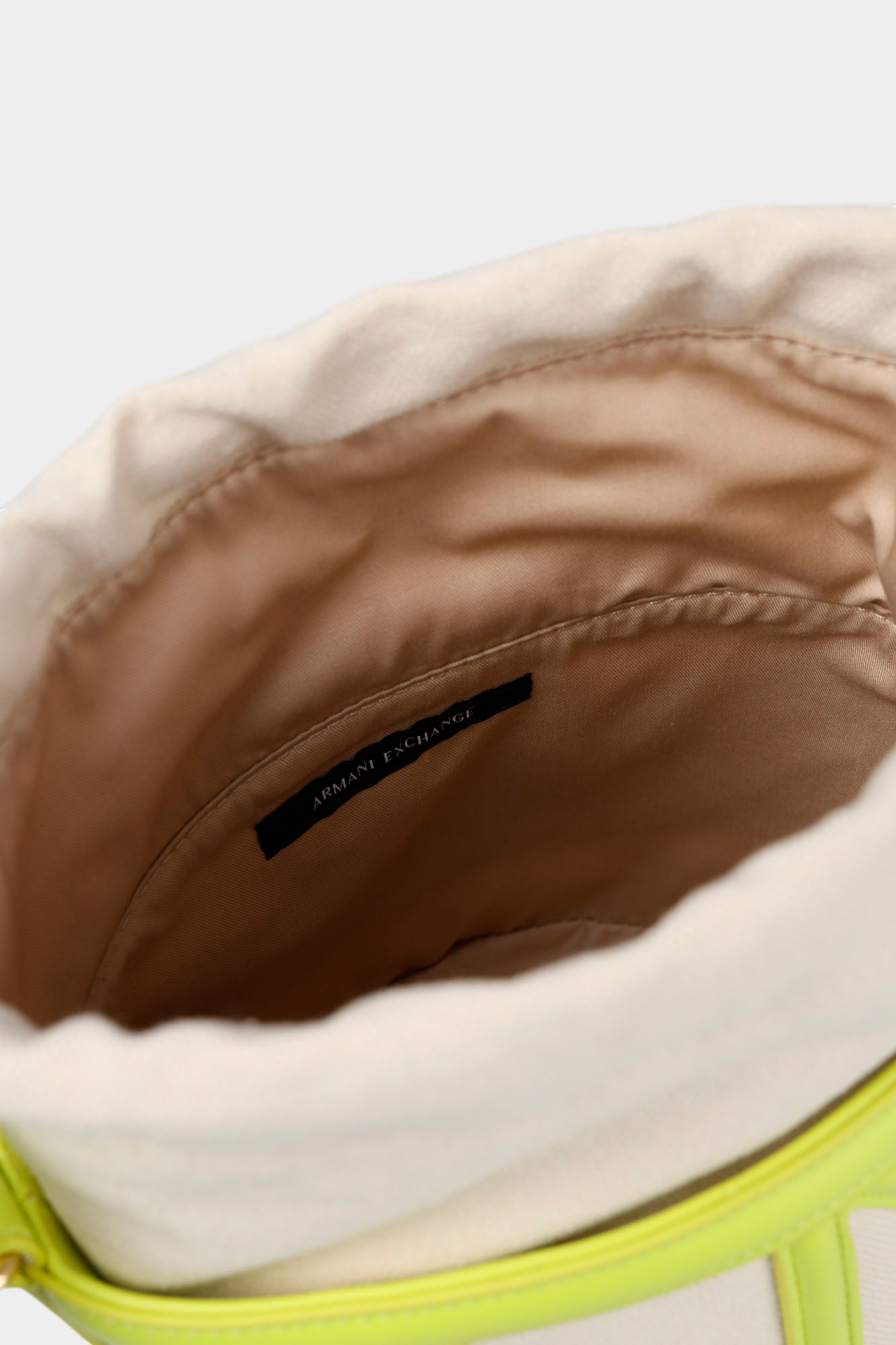 XW002183_AF22635 Сумка Armani Exchange Бежевый