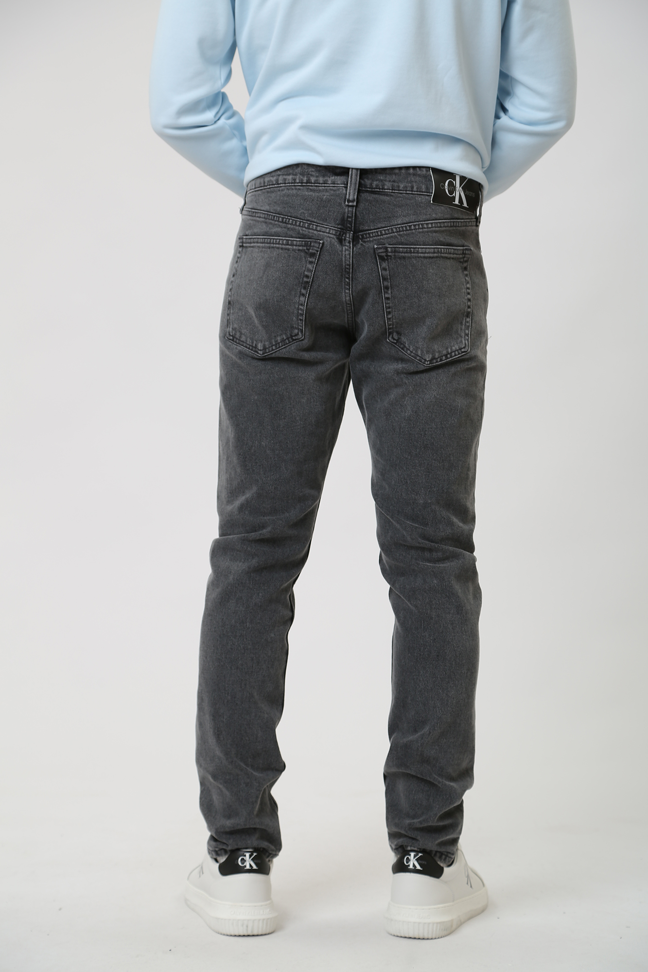 J30J324196 Джинсы SLIM TAPERED  Calvin Klein Jeans Черный