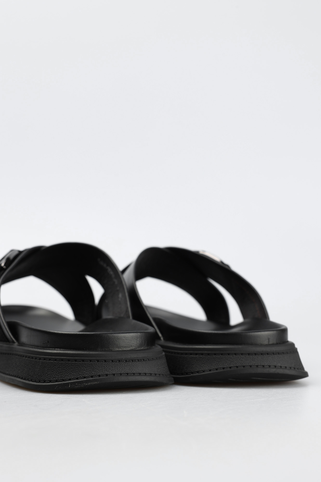 GAM-2770 Шлепки Graciana Черный