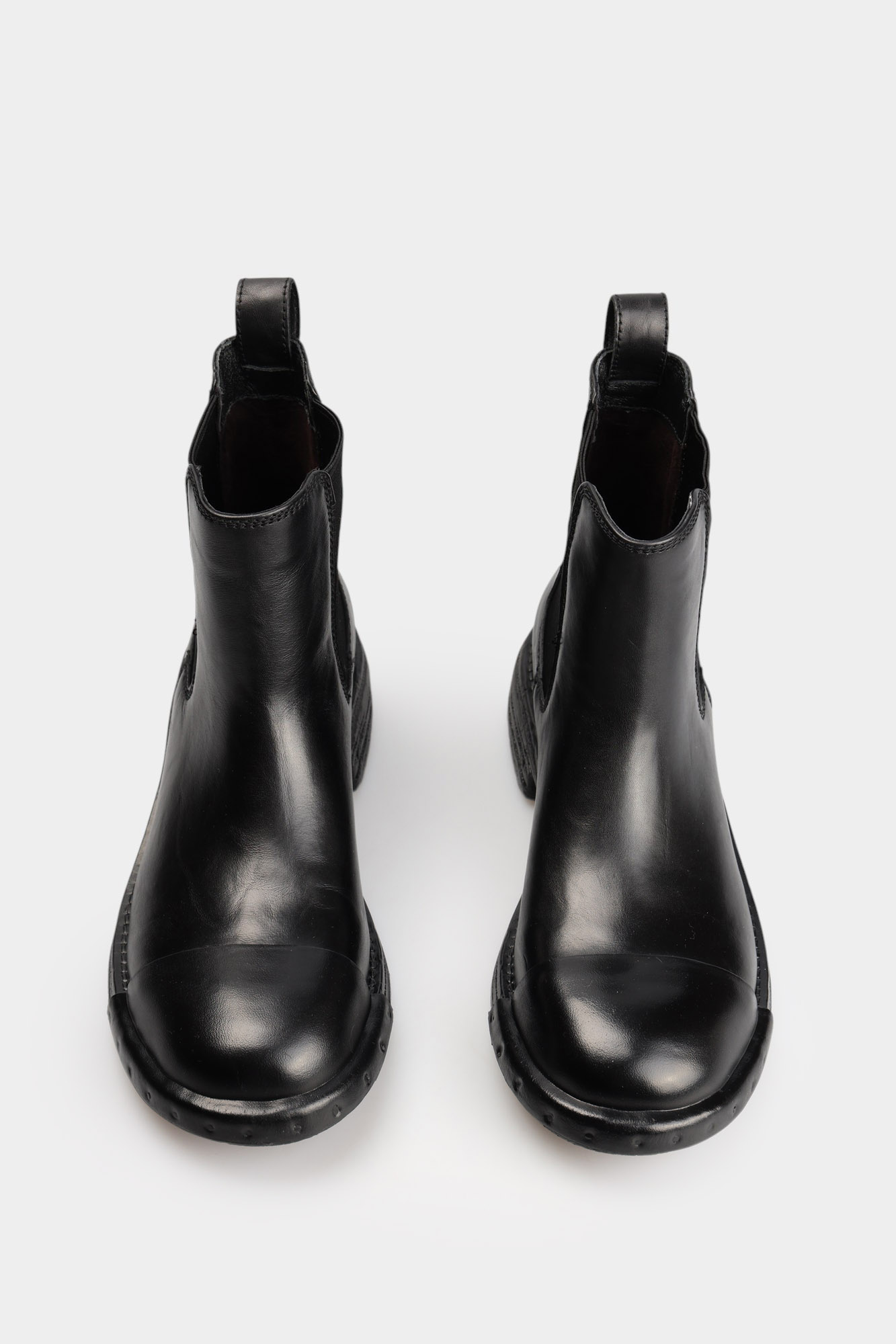 MC21828-WT Челси Marc Cony Черный