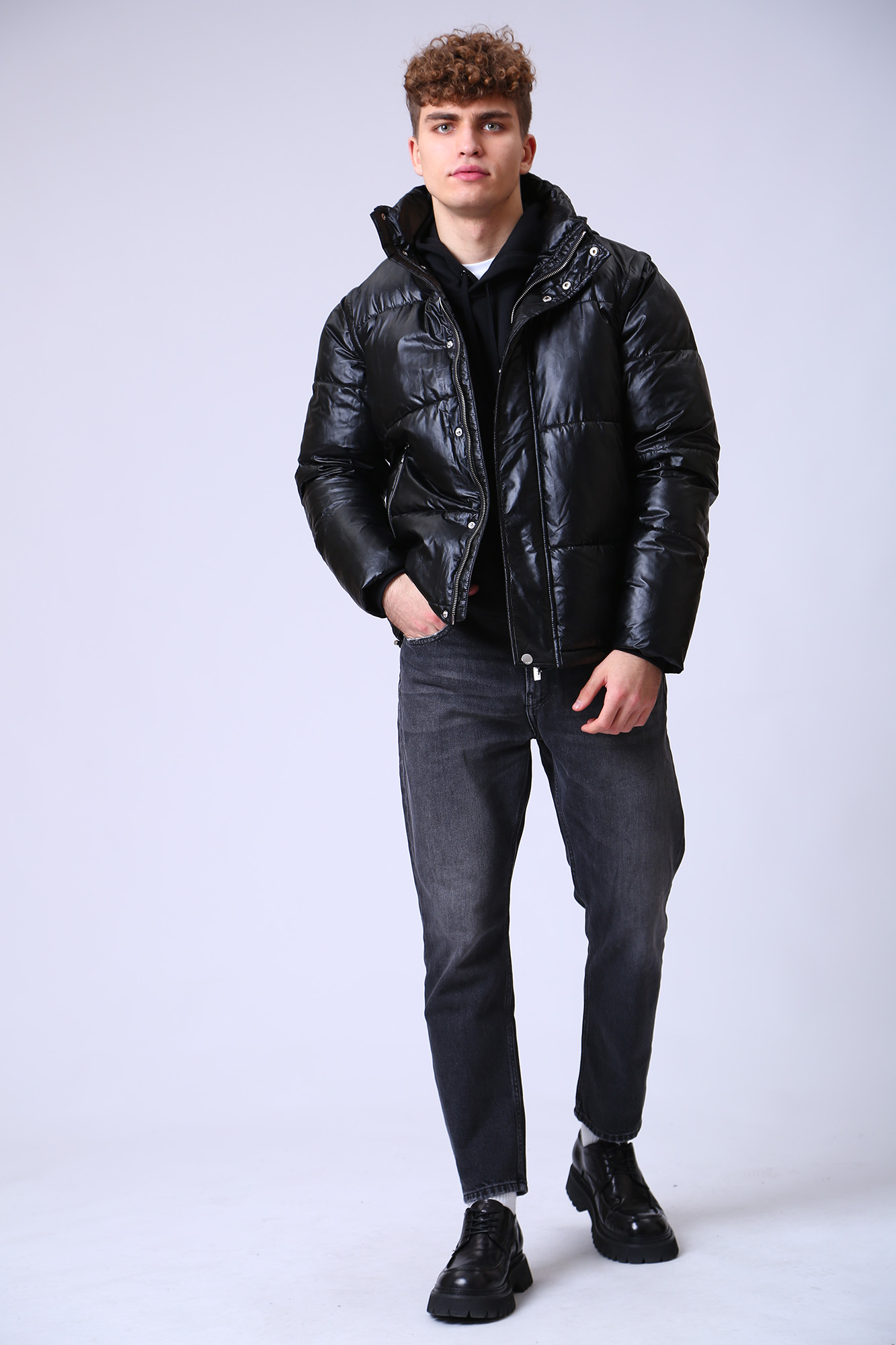 524507_505007 Куртка пуховая Karl Lagerfeld Черный