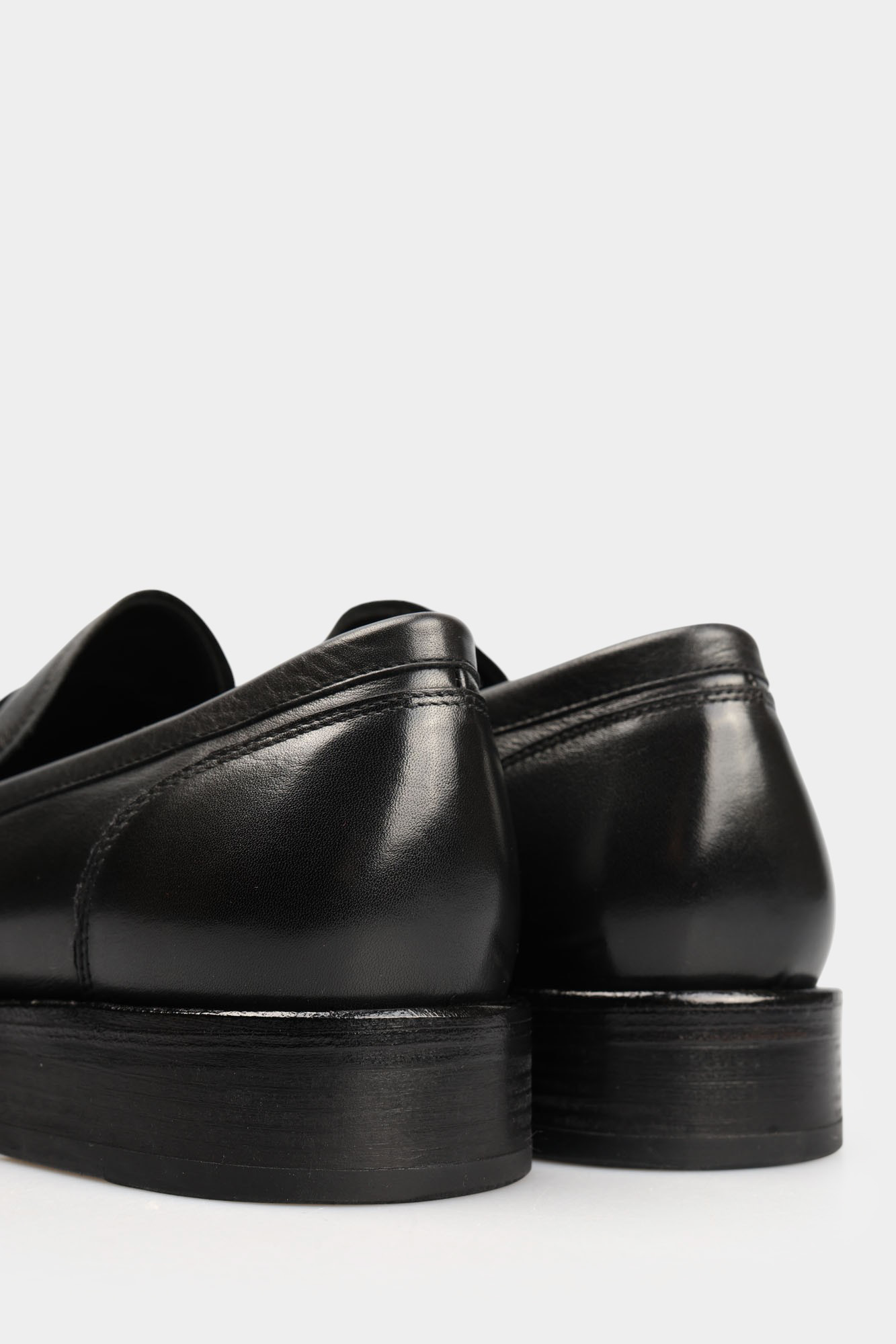 HMCP-803-1677 Лоферы Marc Cony Черный