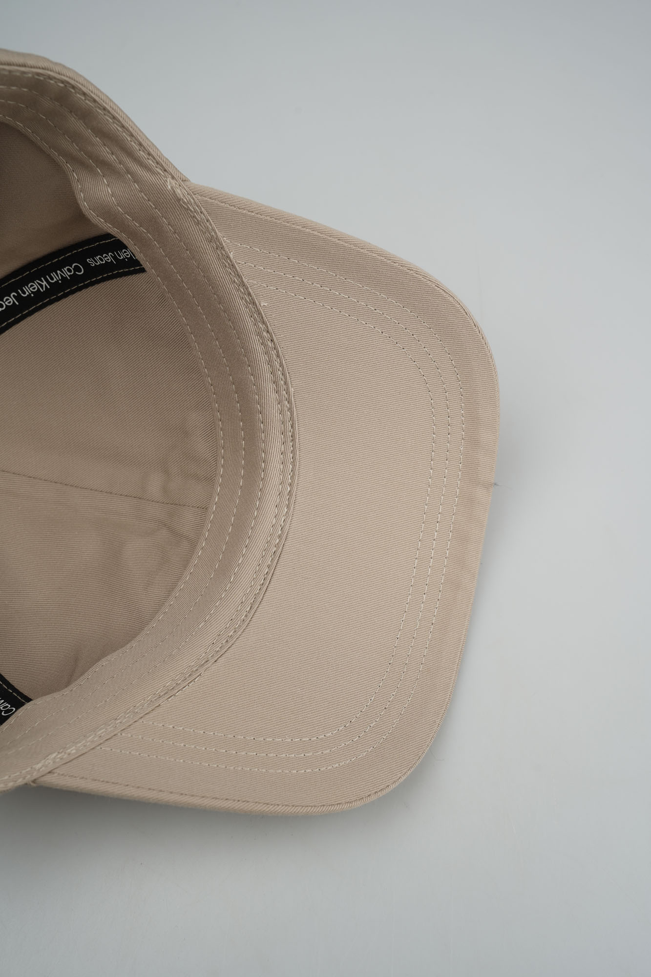 K60K612317 Кепка Calvin Klein Jeans Бежевый