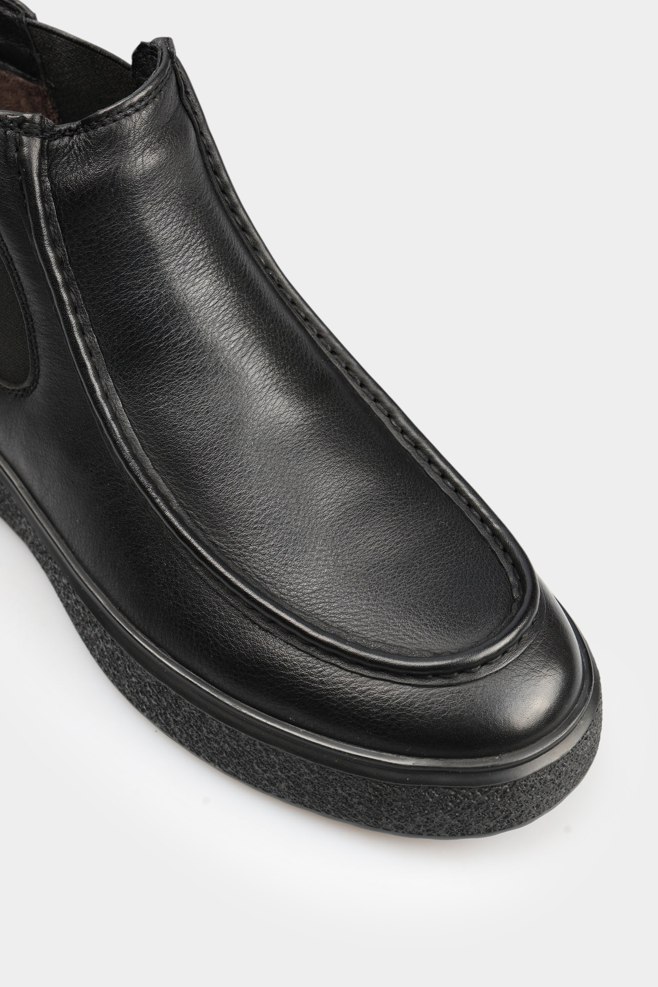 MCM275_02KB-BL Челси Marc Cony Черный