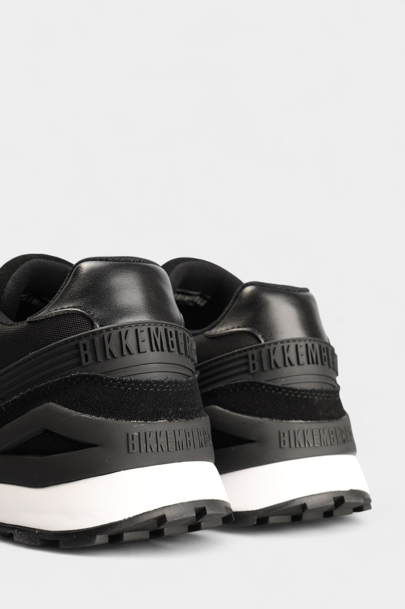 Кроссовки Bikkembergs Черный