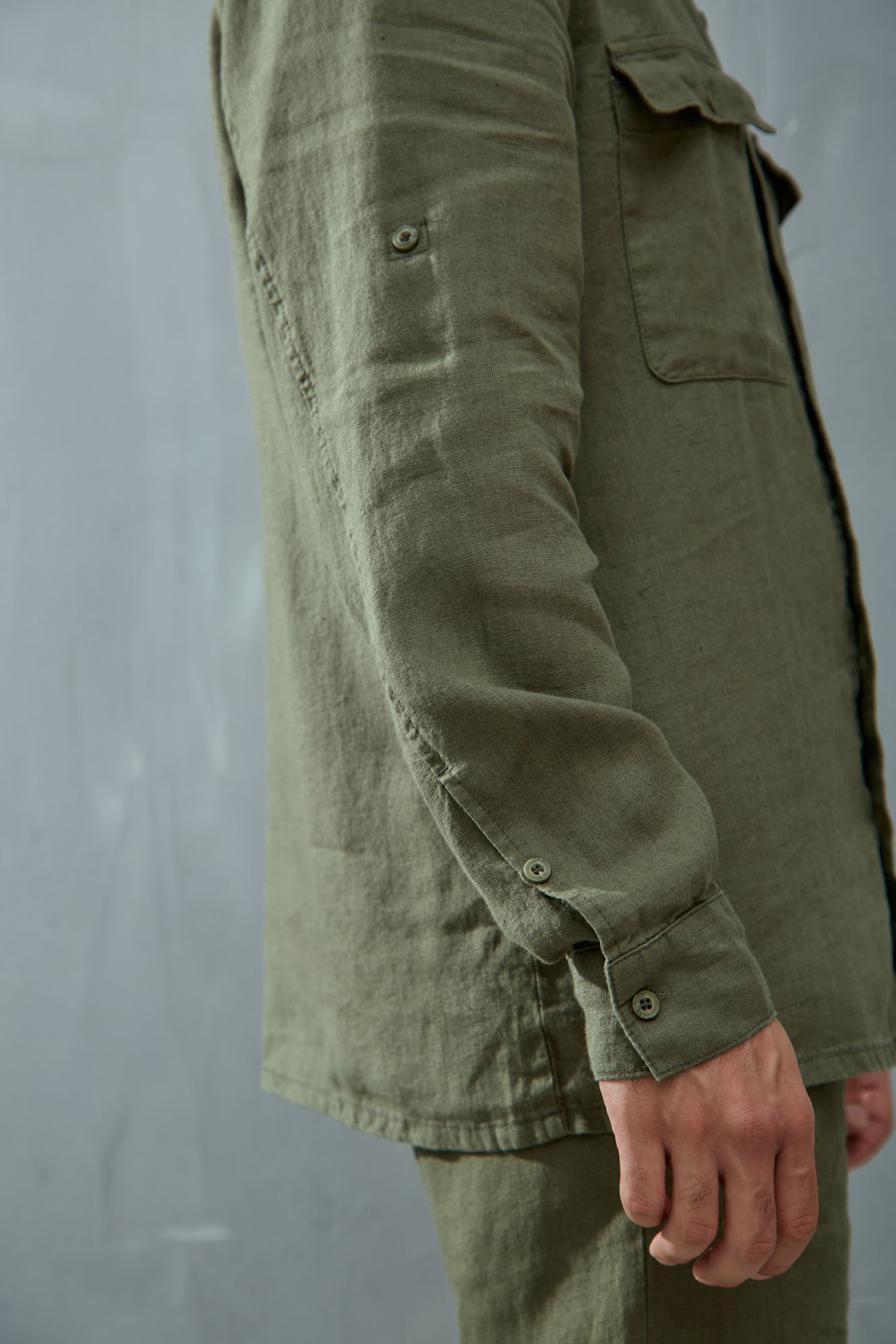 VM-OMA-55-007 Рубашка льняная Van Mich Хаки