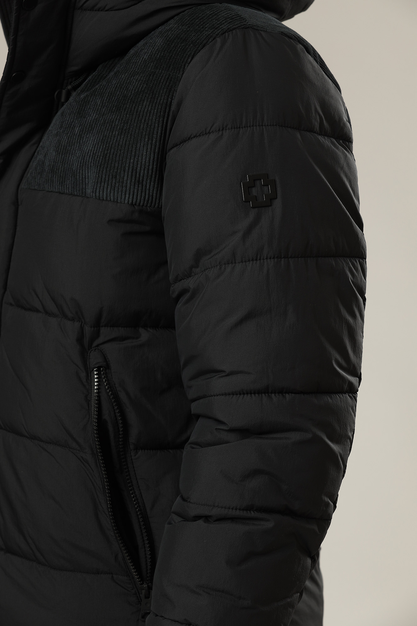 30034471_10014217 Куртка Strellson Черный