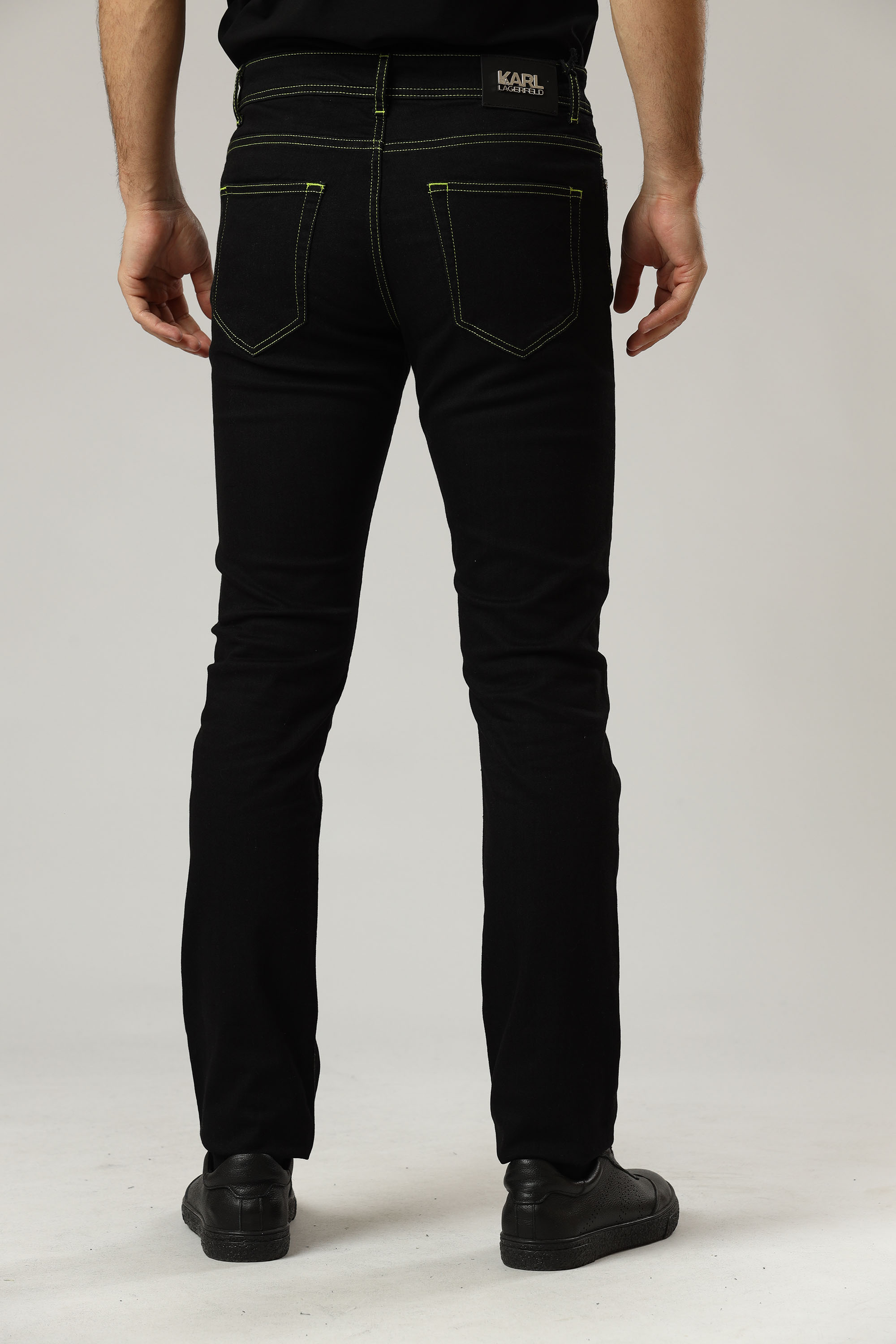 523830_265840 Джинсы Karl Lagerfeld Черный