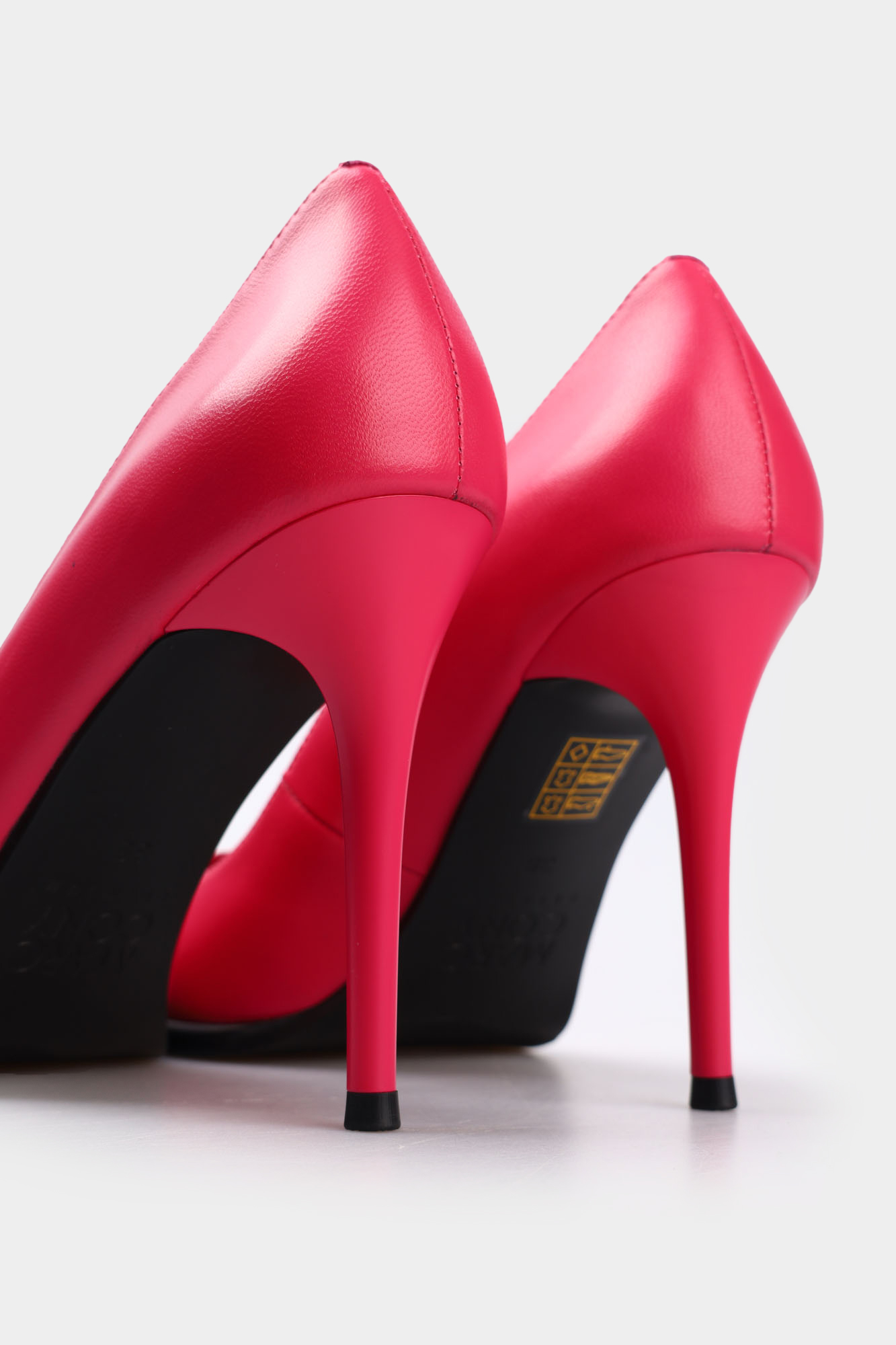 4203-379-58 Лодочки Marc Cony Розовый